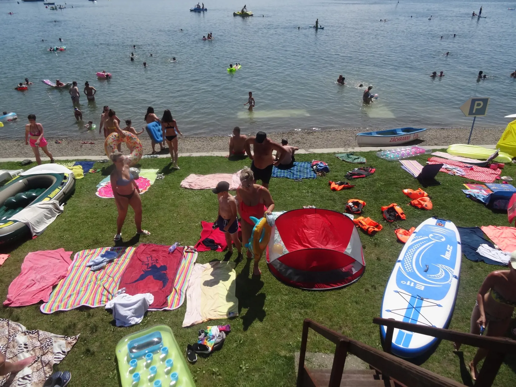 V horúčavách, ktoré momentálne panujú na našom území, je voda  a kúpanie najvyhľadávanejším spôsobom oddychu a ochladenia.