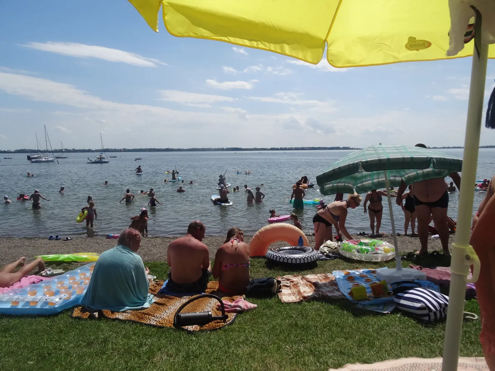 V horúčavách, ktoré momentálne panujú na našom území, je voda  a kúpanie najvyhľadávanejším spôsobom oddychu a ochladenia.
