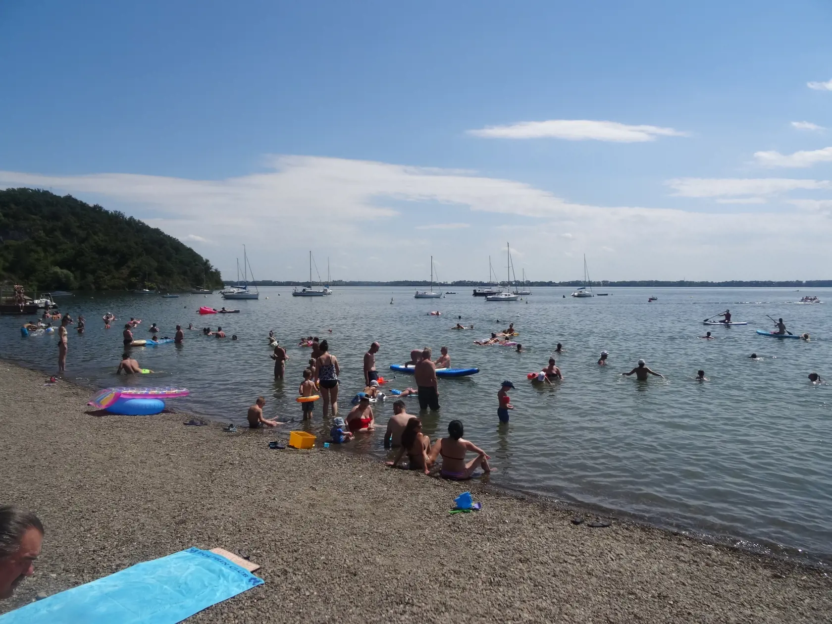 V horúčavách, ktoré momentálne panujú na našom území, je voda  a kúpanie najvyhľadávanejším spôsobom oddychu a ochladenia.