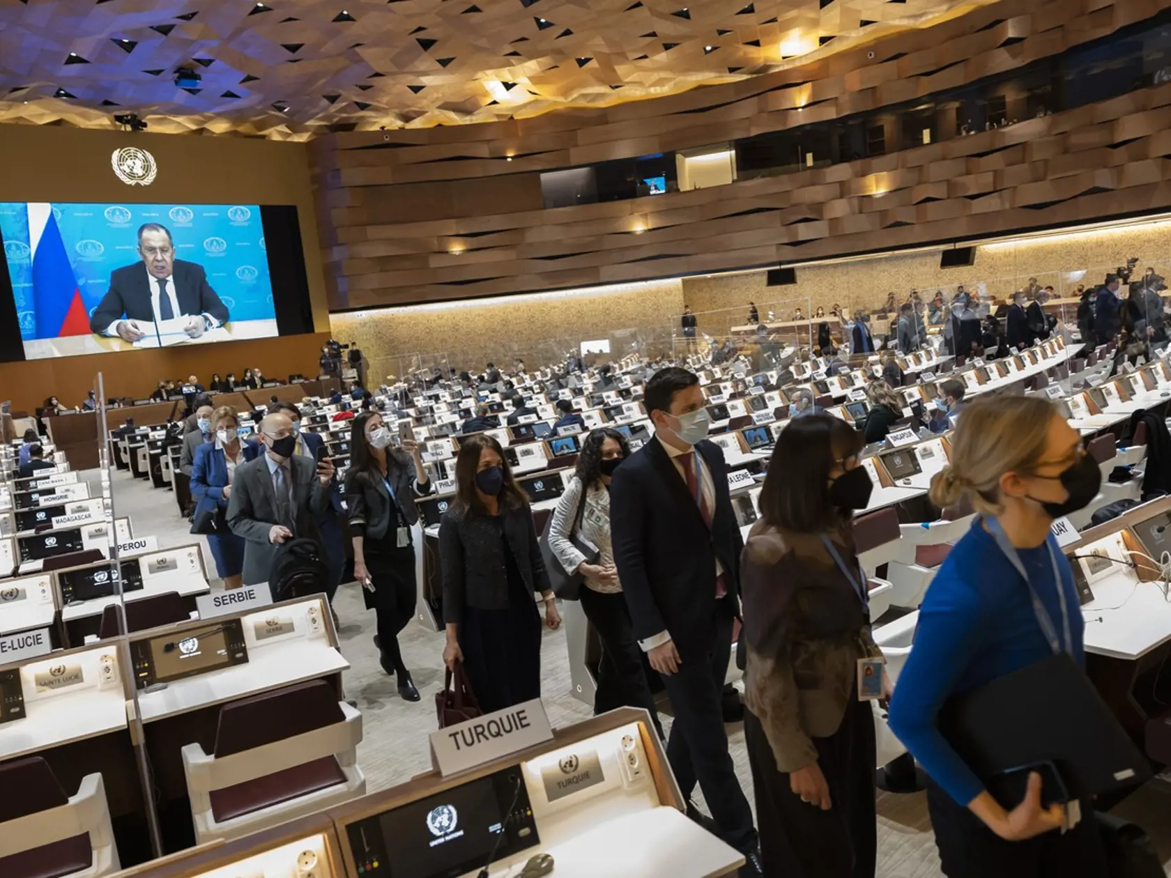 Lavrova v Ženeve diplomati a ambasádori na pôde OSN ignorovali.