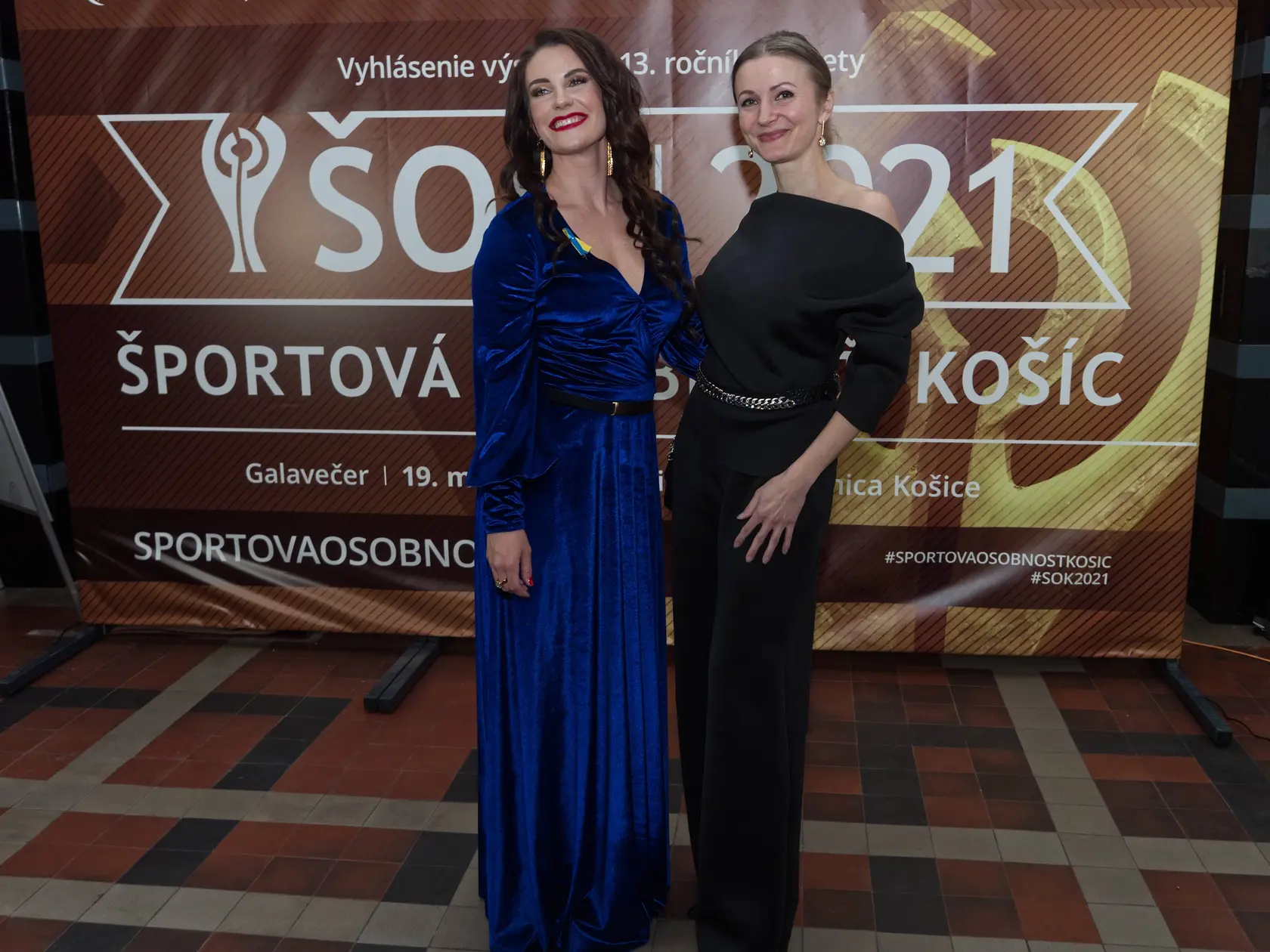 Radka Kovaľ Mazáková: Ako sa z televíznej moderátorky stala kráľovná motokrosového komentovania!
