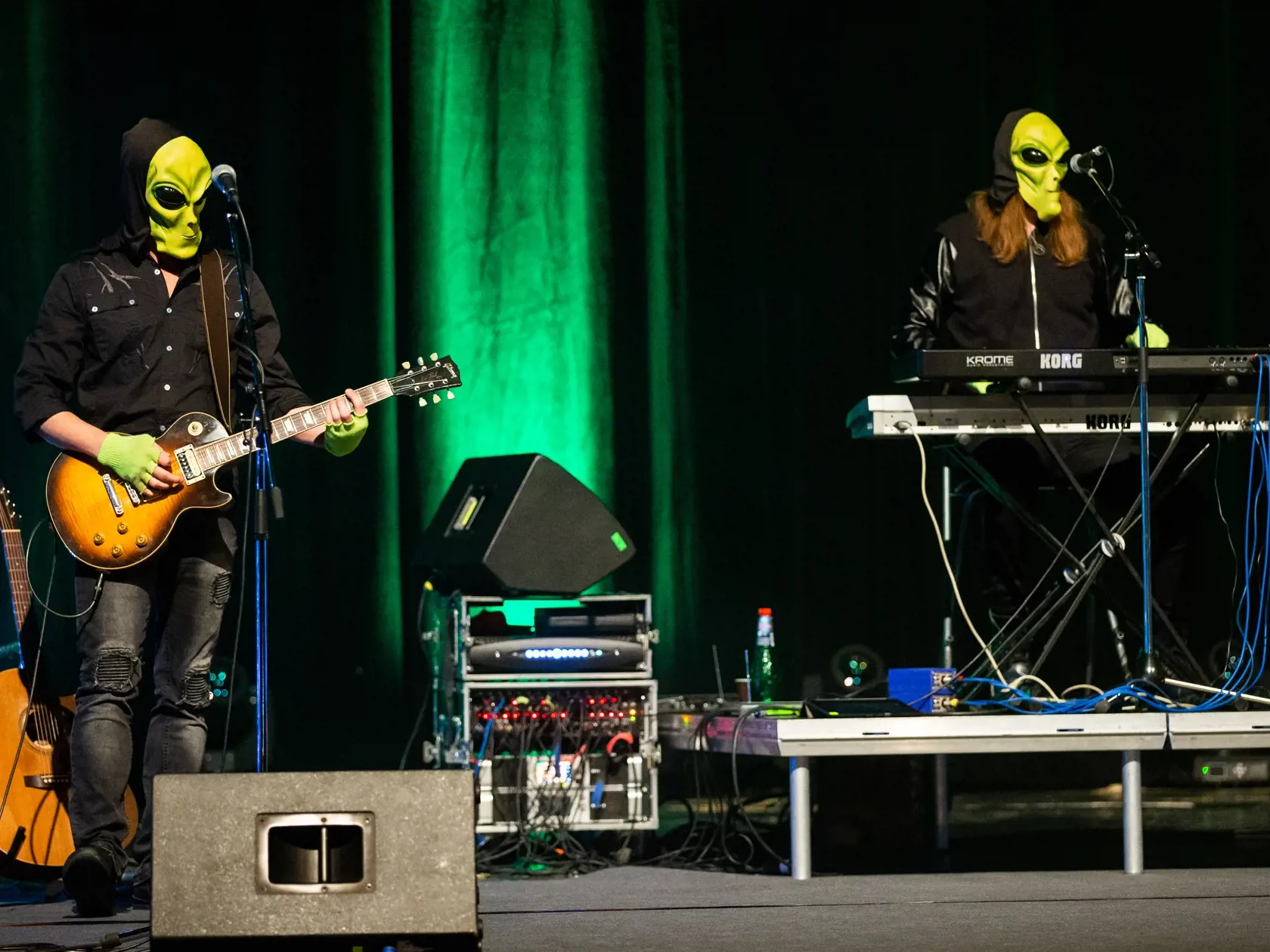 Koncert českého speváka Dalibora Jandu v bratislavskom Istropolise.