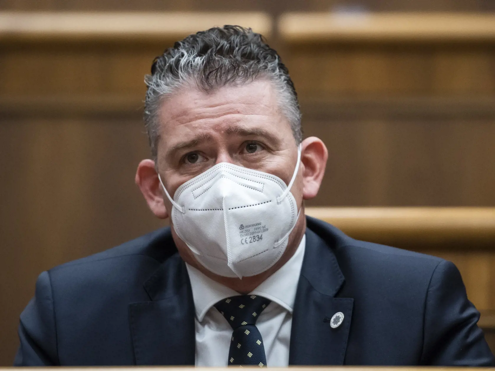 Na snímke minister vnútra SR Roman Mikulec (OĽaNO) počas 27. schôdze parlamentu, na ktorej sa rokuje o programovom vyhlásení vlády SR v Bratislave 30. apríla 2021. FOTO TASR - Jaroslav Novák