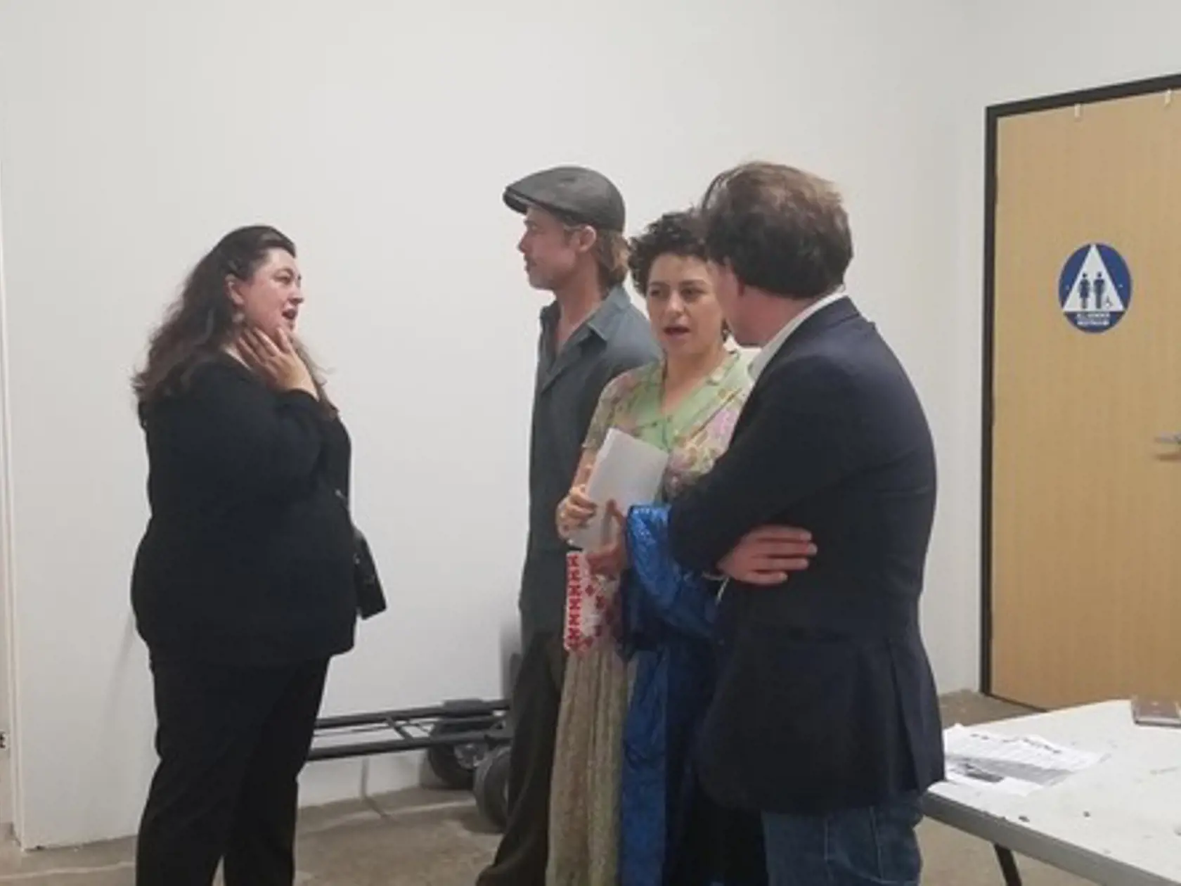 Novou partnerkou Brada Pitta je pehatá 30-ročná kráska Alia Shawkat, ktorá ma od sexi Angeliny poriadne ďaleko.