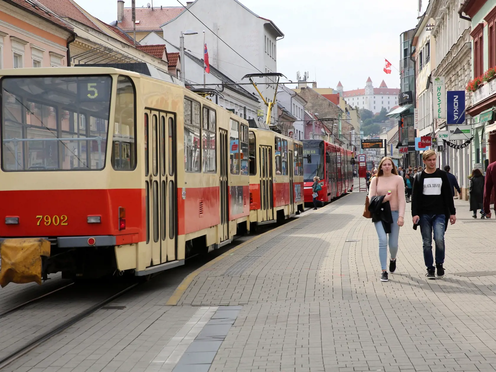 Električky zo Špitálskej sú presmerované na Obchodnú ulicu.