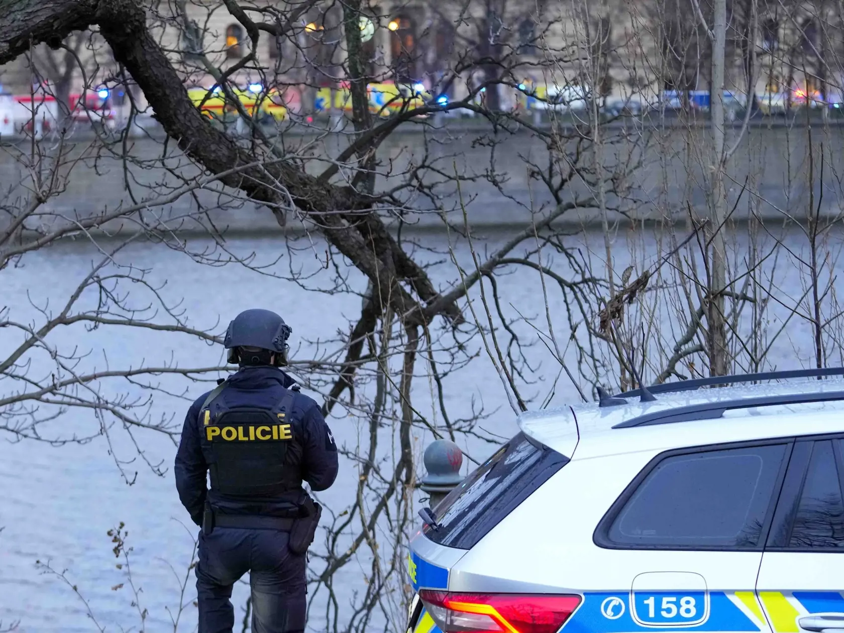 Polícia zneškodnila strelca, ktorý v Prahe zabil niekoľko ľudí