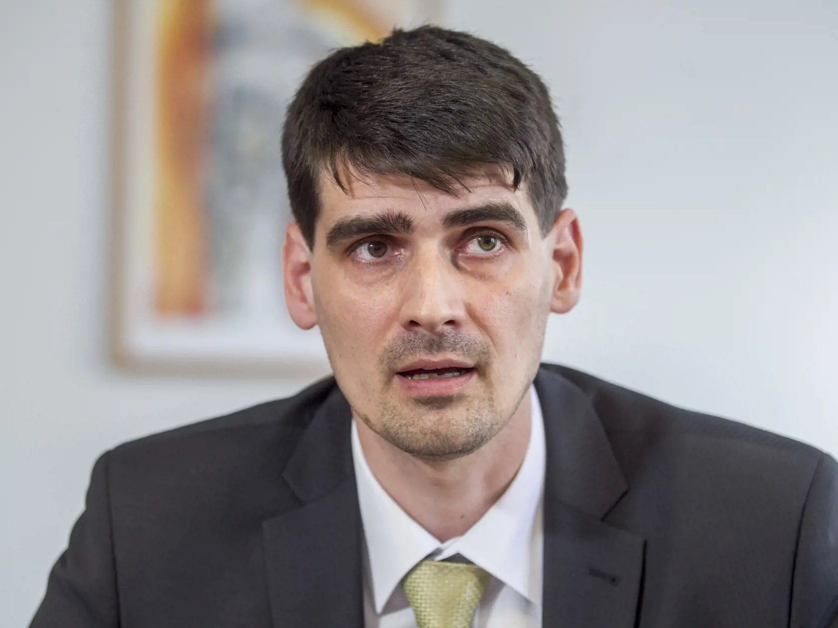 Peter Krajňák, bývalý štátny tajomník ministerstva školstva, vedy,výskumu a športu Slovenskej republiky. Dnes pôsobí ako zástupca prešovského primátora Františka Oľhu.