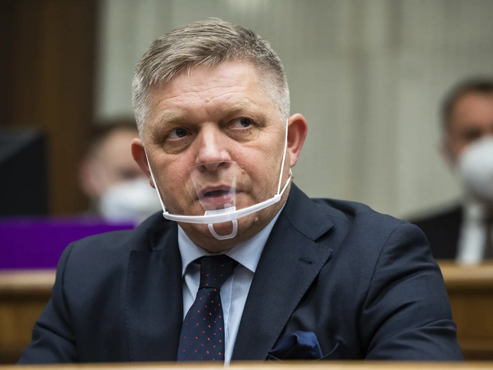 Nie je to prvýkrát, keď sa hovorí o odchode Beňovej. Už po parlamentných voľbách v roku 2020 sa pri odchode odídencov okolo Petra Pellegriniho špekulovalo, či europoslankyňa zotrvá v Smere. V minulosti lídra Smeru Roberta Fica (57) viackrát kritizovala. Či tentoraz slová o odchode myslí vážne, sme sa nedozvedeli. Do uzávierky totiž na naše otázky neodpovedala.