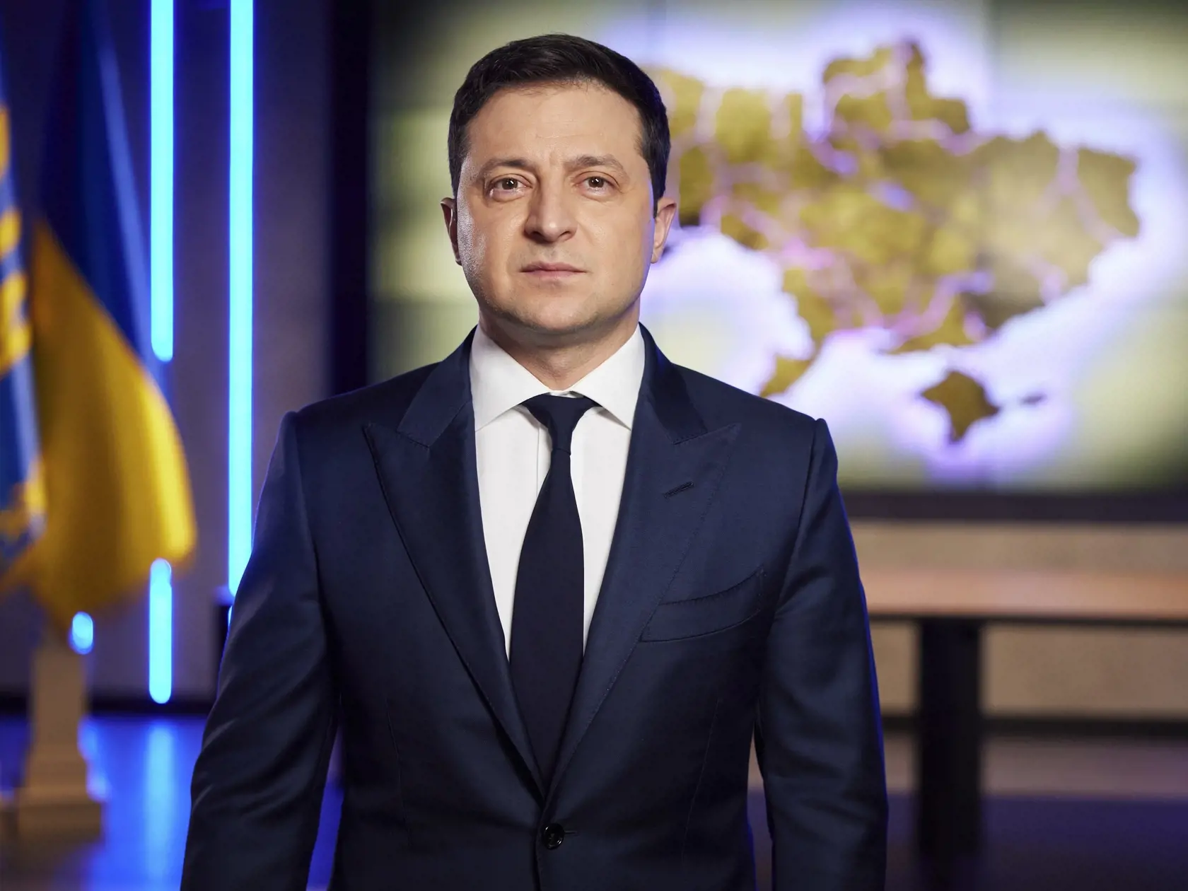 WA 1 Kyjev - Ukrajinský prezident Volodymyr Zelenskyj počas televízneho prejavu k národu v Kyjeve v utorok 22. februára 2022. Ukrajinský prezident v prejave obyvateľom povedal, že Ukrajina sa "nebojí ničoho a nikoho". Krok Kremľa označil za "porušenie suverenity a územnej celistvosti" bývalej sovietskej republiky. "Od našich partnerov očakávame jasné a účinné kroky podpory," vyhlásil Zelenskyj v prejave. FOTO TASR/AP


In this photo provided by the Ukrainian Presidential Press Office, Ukrainian 