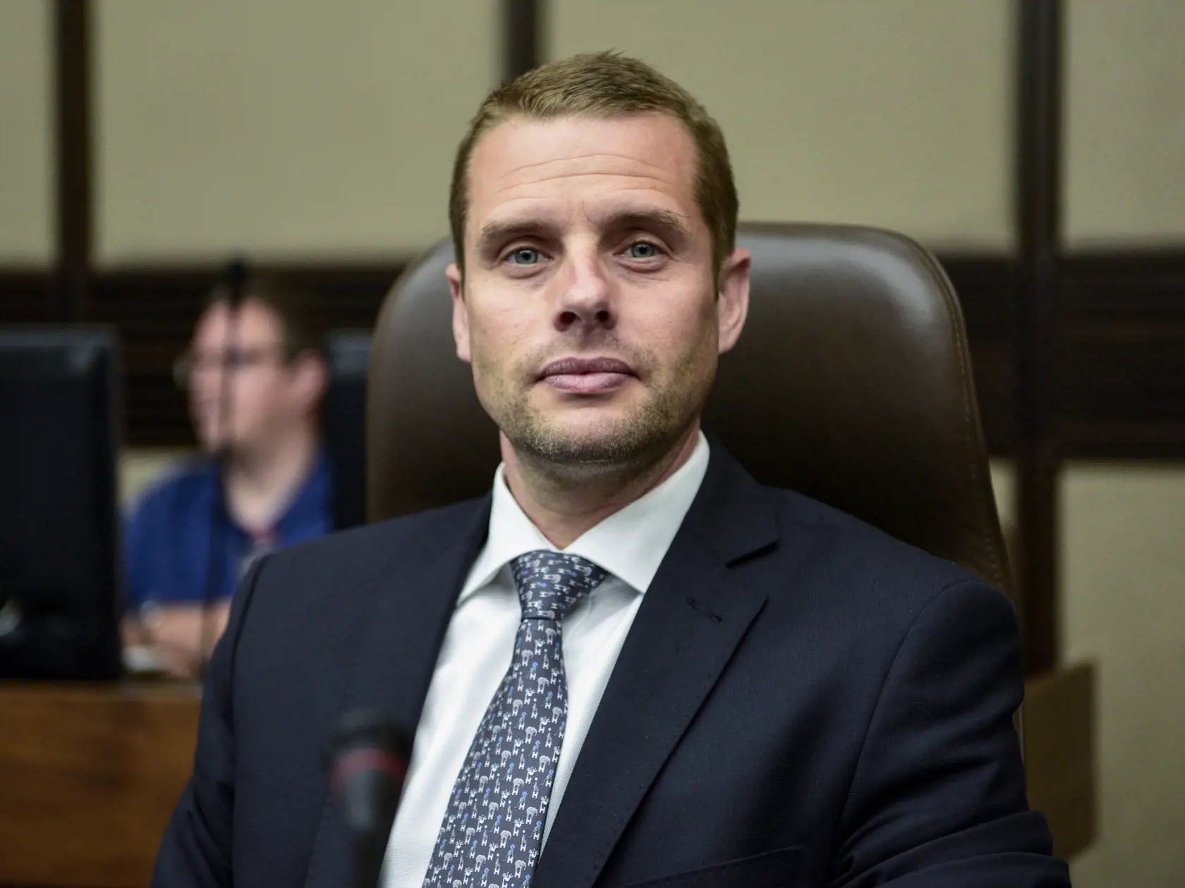 Na snímke Martin Klus ako člen vlády SR.