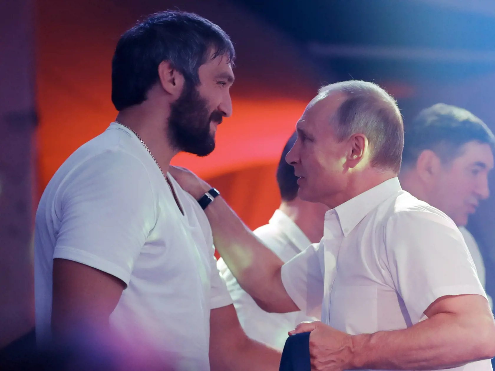 Hviezdny hokejista Alexander Ovečkin s ruským prezidentom Vladimirom Putinom.