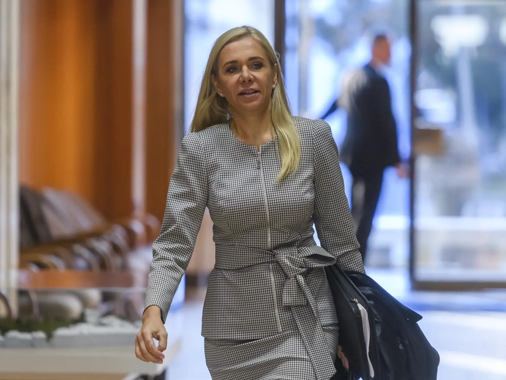 Na snímke podpredsedníčka vlády a ministerka hospodárstva SR Denisa Saková (Hlas).