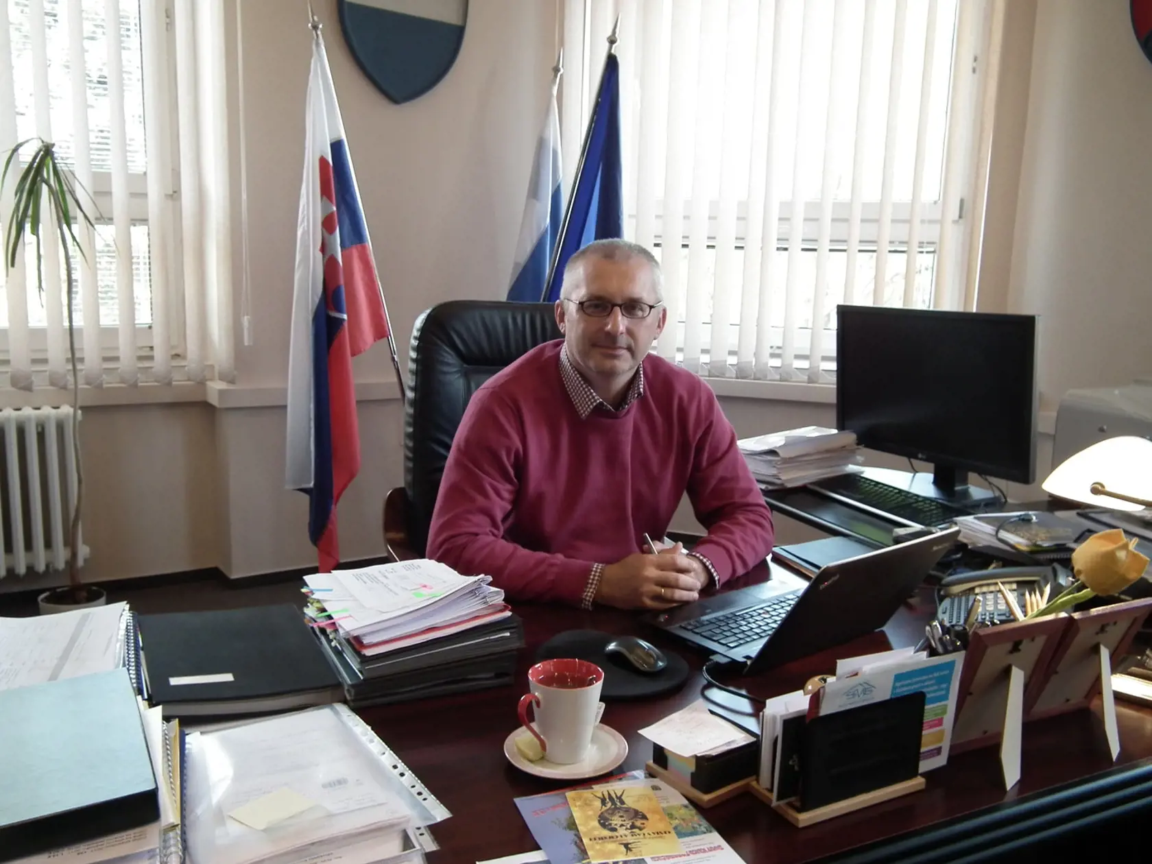 Primátor Hlohovca Miroslav Kollár je odhodlaný dodržať zákon a kaštieľ udržať pre mesto.