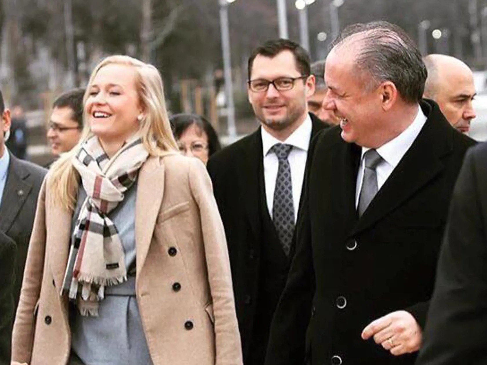 Päť rokov pracovala po boku prezidenta Andreja Kisku, začala ešte počas jeho predvolebnej kampane. Neskôr robila šéfku odboru regionálnej politiky v prezidentskej kancelárii.