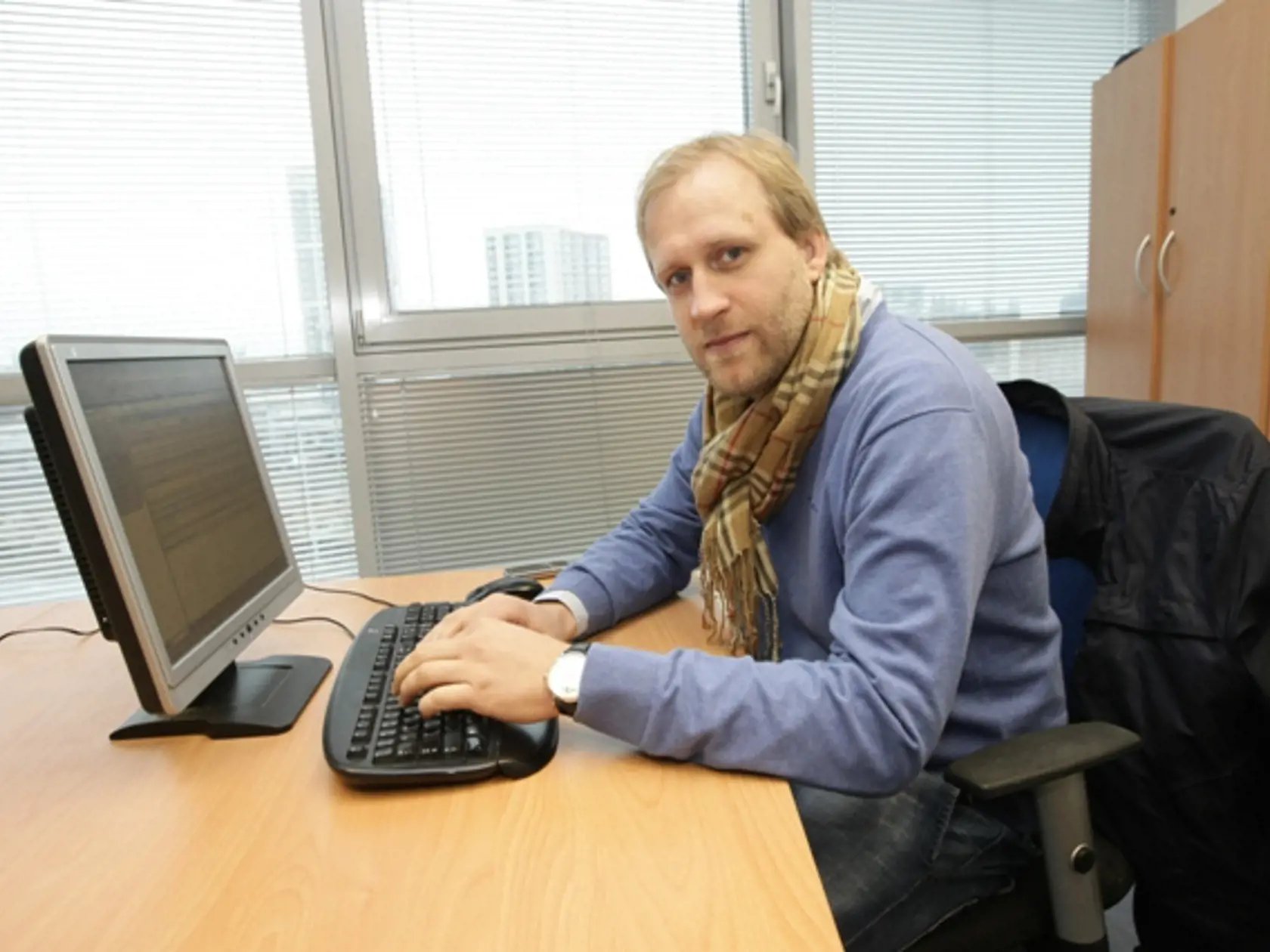 Peter Bebjak sa pochválil historkou, počas ktorej skončil po zásahu kukláčov na polícii.