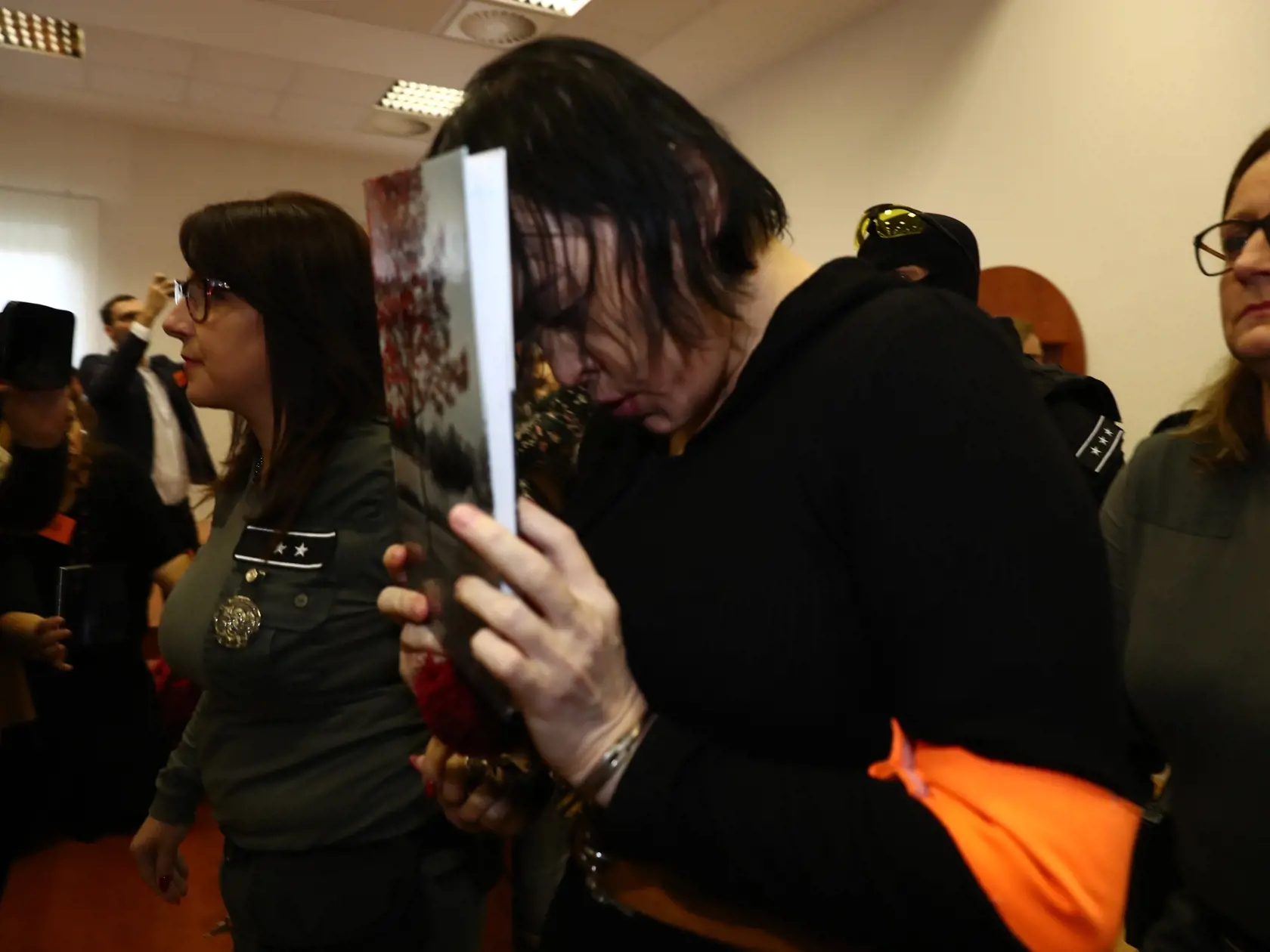 Alena Zsuszsová na súde v Pezinku