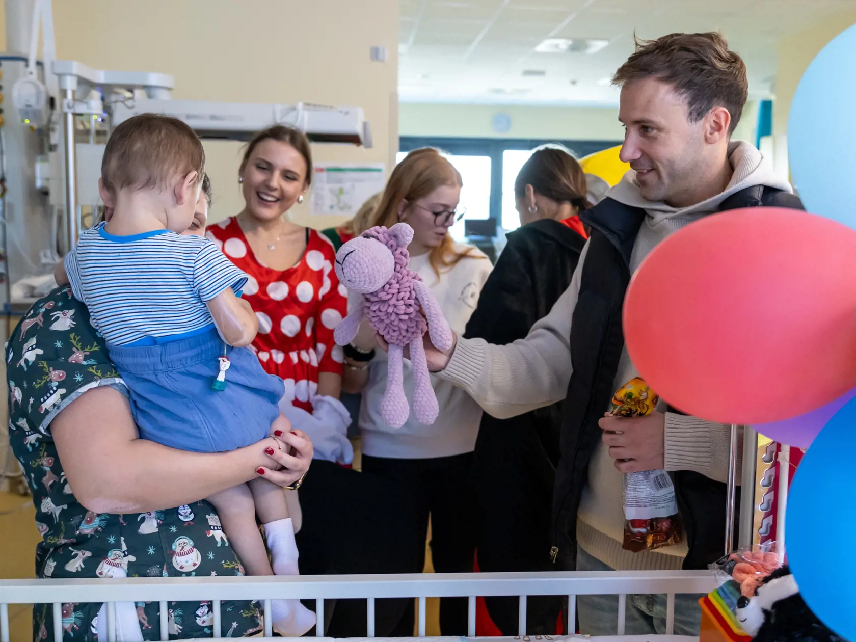 Mikuláš a vianočné trhy v Detskom kardiocentre