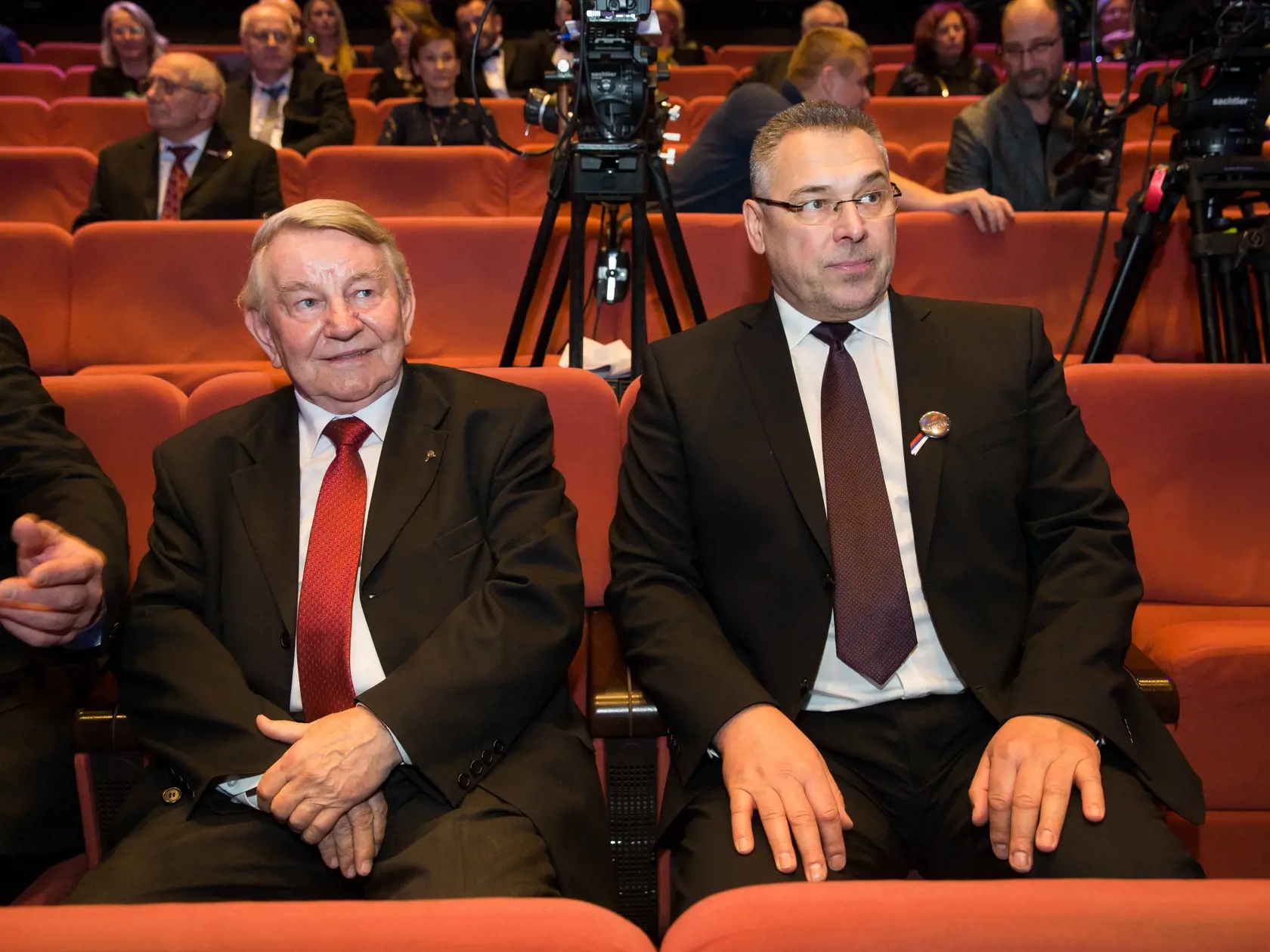 Natáčanie relácie "Najväčší slovák" v novej budoce Slovenského národného divadla. Na snímke Marek Ťapák.
