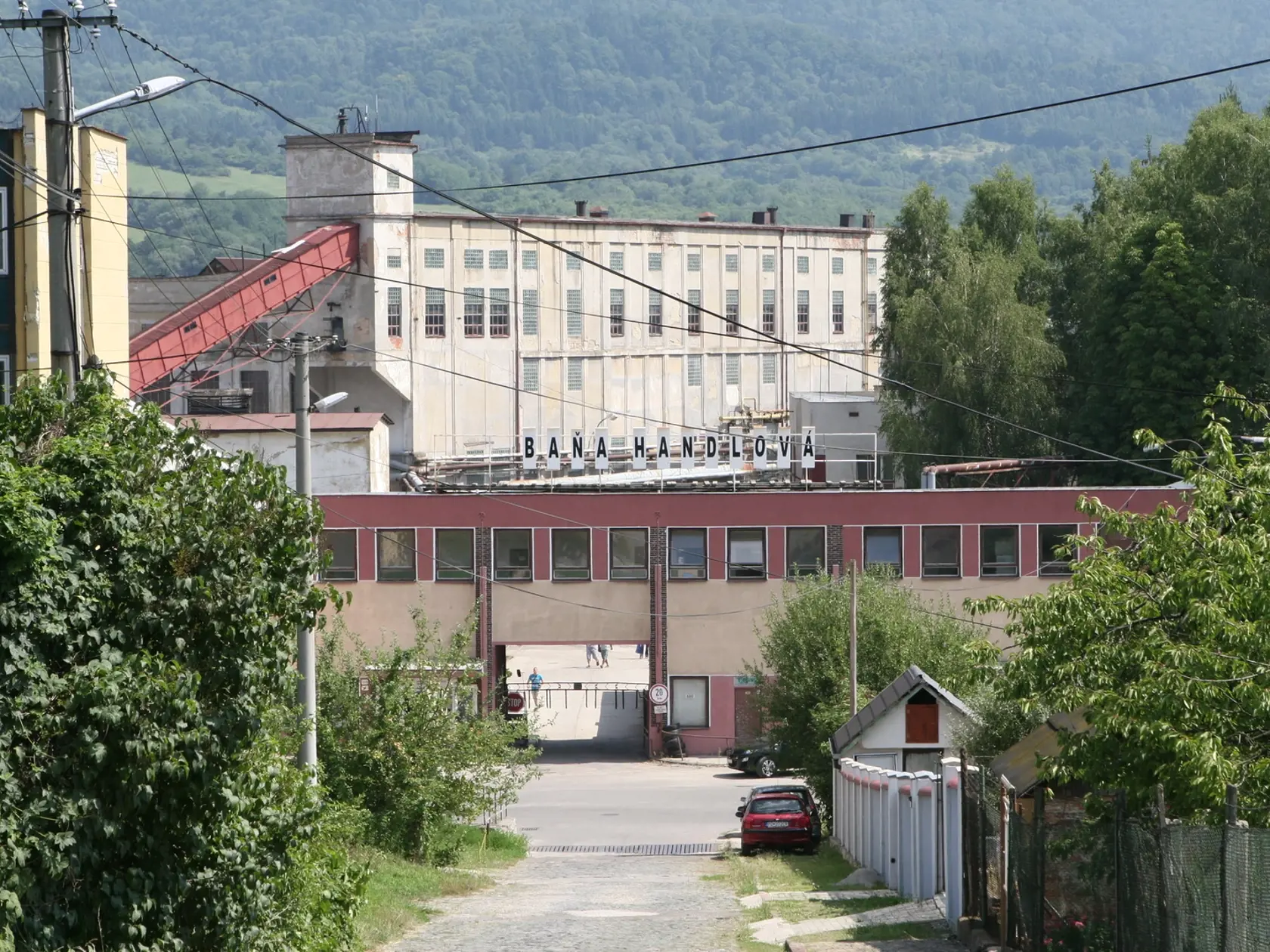 V bani Handlová v auguste 2009 zahynulo dvadsať baníkov a záchranárov.