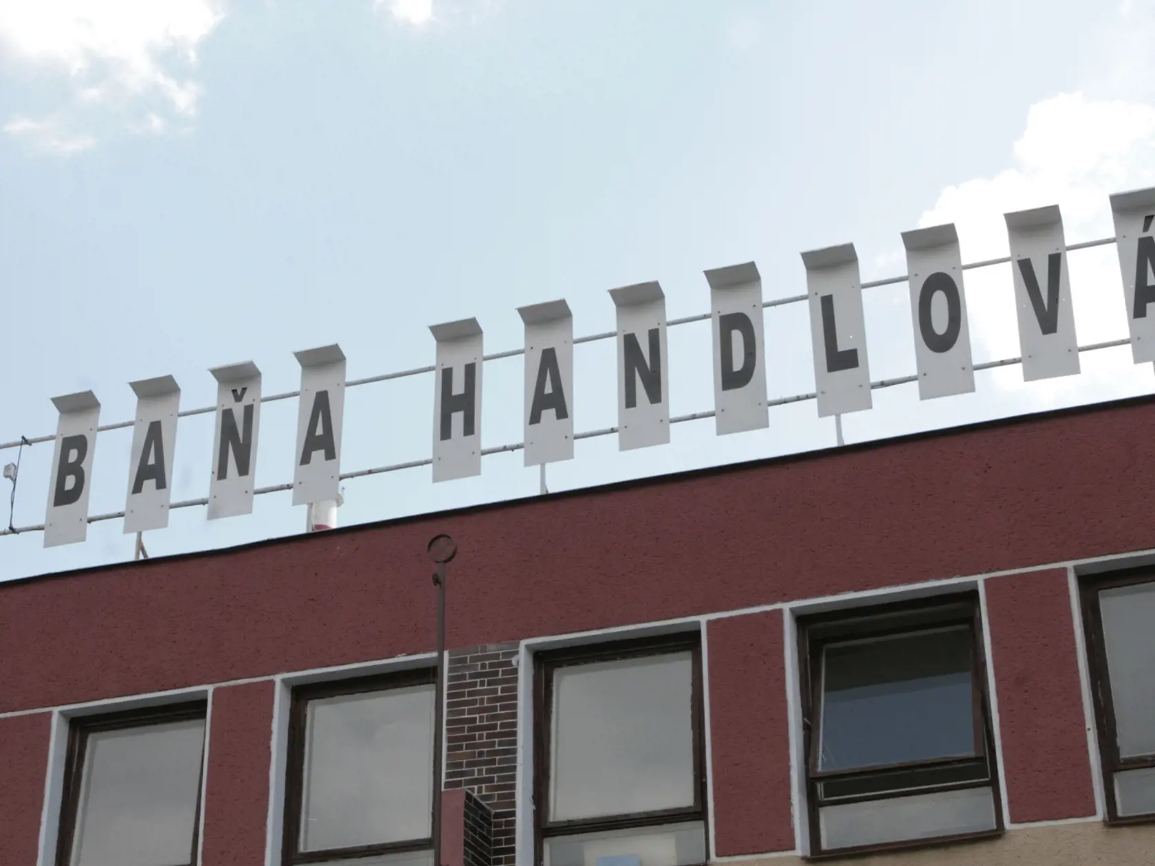 V bani Handlová v auguste 2009 zahynulo dvadsať baníkov a záchranárov.
