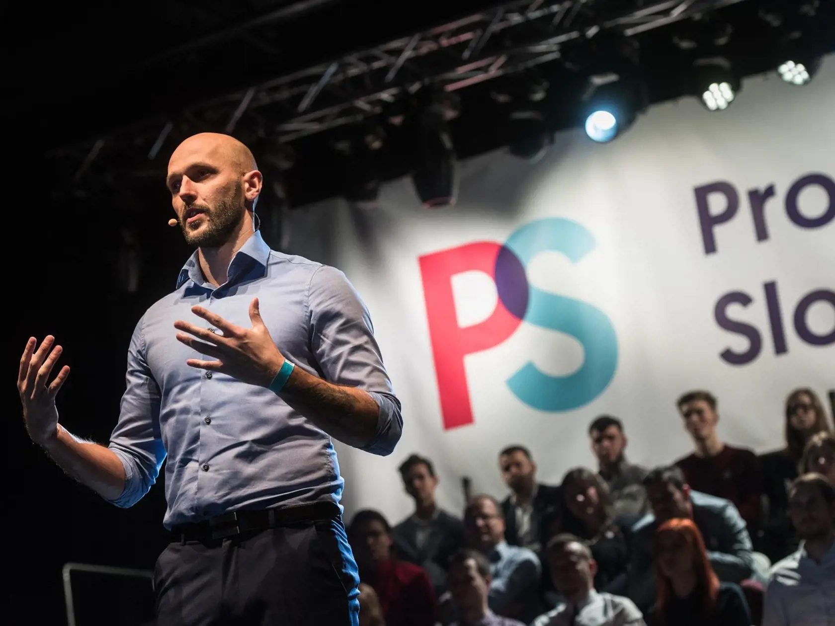 Divoká budúcnosť: Na pracovnom trhu prežijú v budúcnosti len tí, ktorí sa naučili, že sa musia celý život vzdelávať, hovorí Michal Truban.