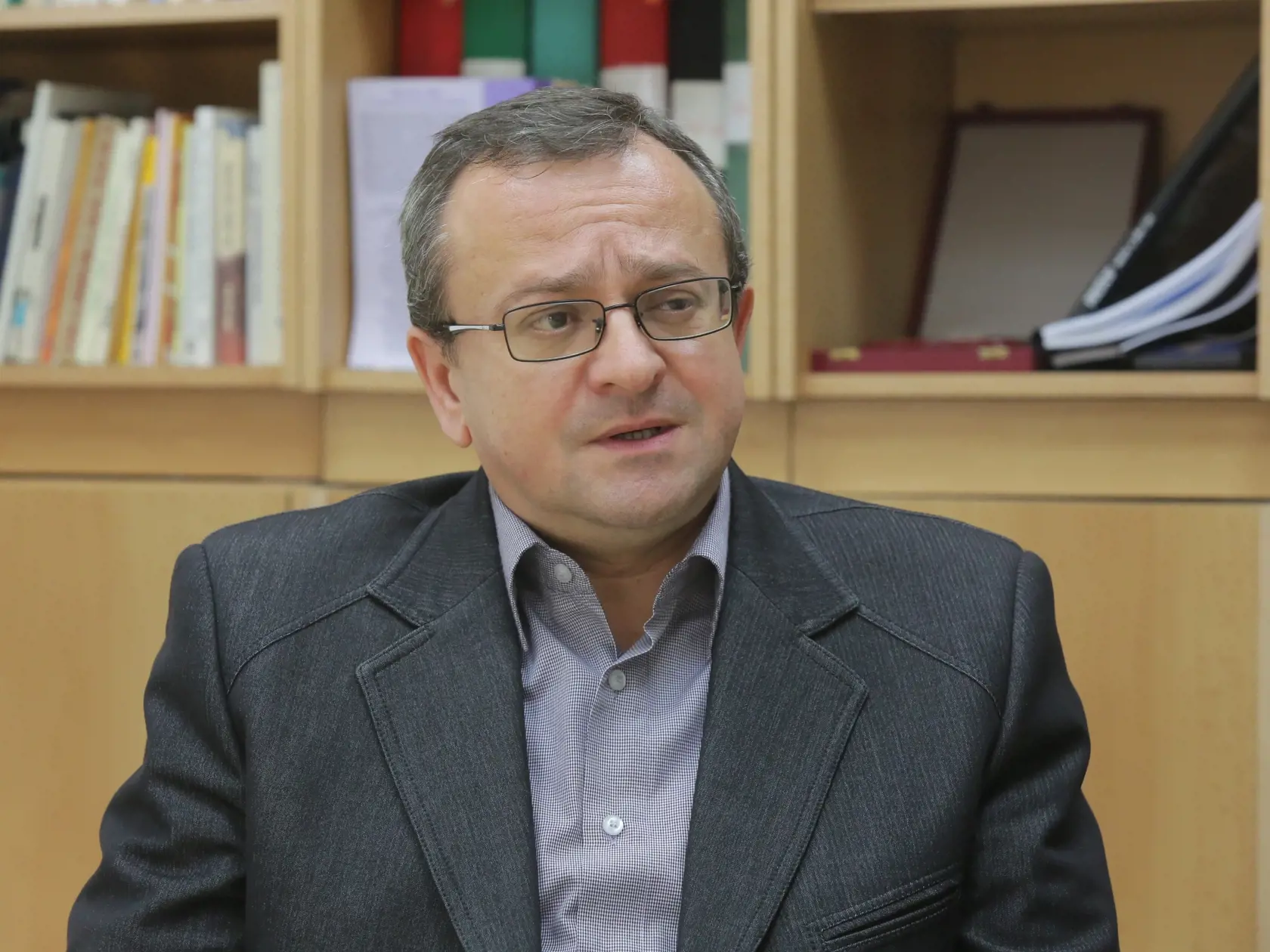 Riaditeľ Slovenskej spoločnosti pre zahraničnú politiku ( SFPA ) Alexander Duleba.