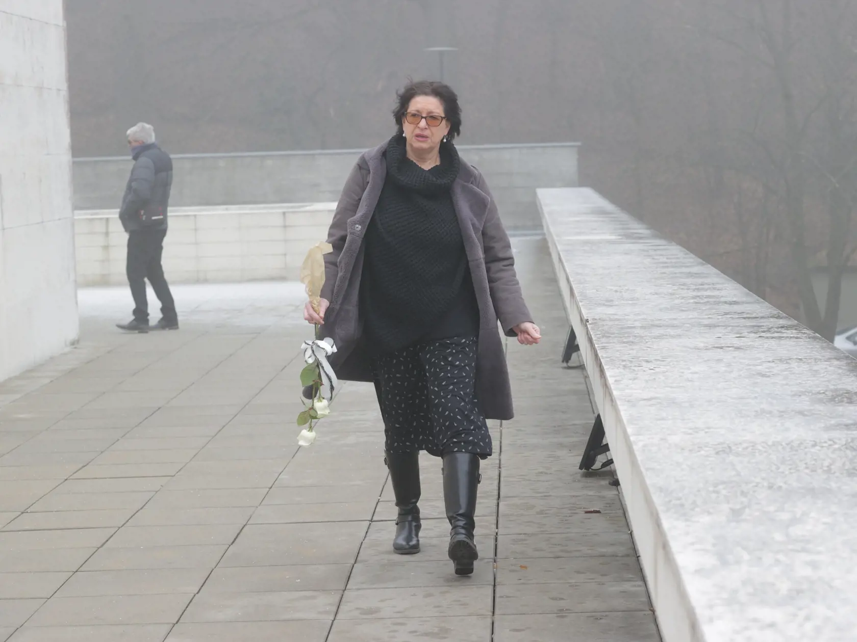 Posledná rozlúčka s Táňou Radevou (†67). Herečka Judita Hansman.