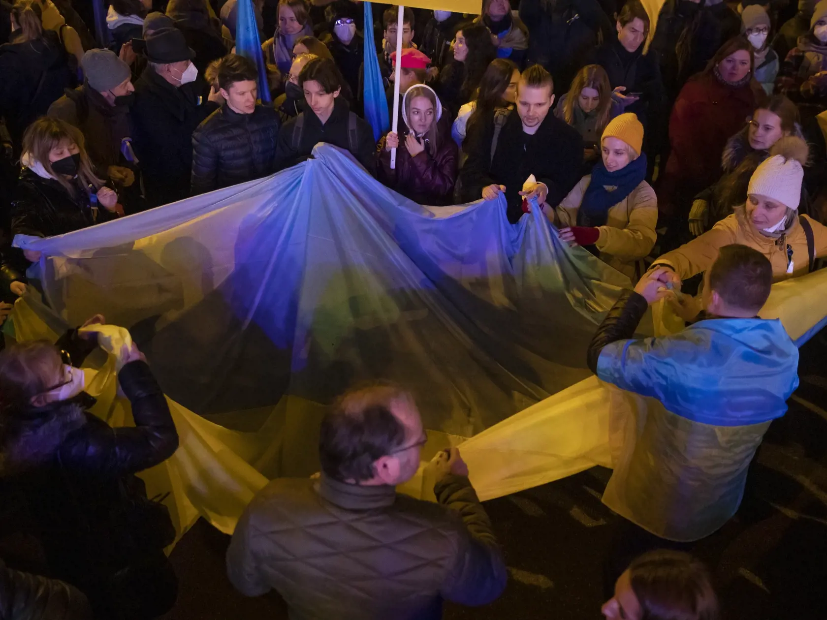 Verejné zhromaždenie na bratislavskom námestí SNP pod názvom Mier Ukrajine v čase vojnového konfliktu na Ukrajine, ktorú napadlo susedné Rusko vedené Vladimírom Putinom.