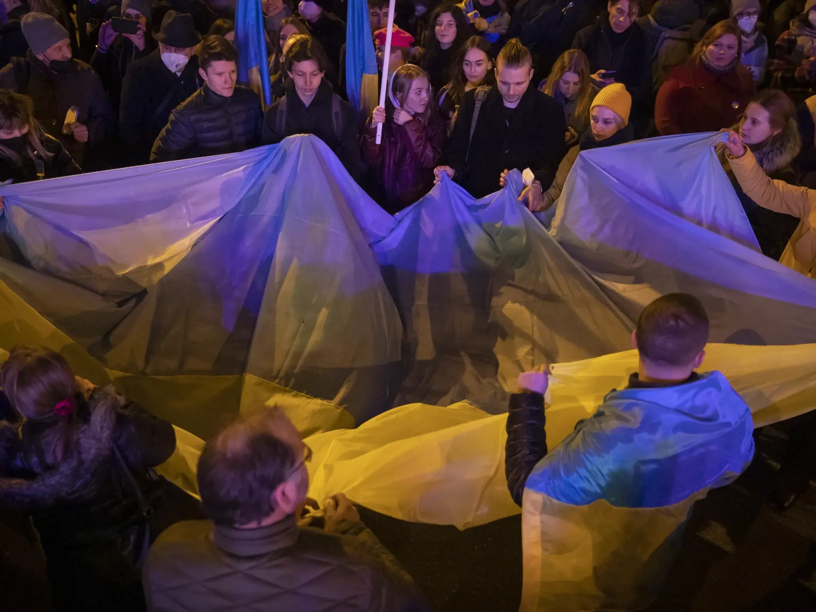 Verejné zhromaždenie na bratislavskom námestí SNP pod názvom Mier Ukrajine v čase vojnového konfliktu na Ukrajine, ktorú napadlo susedné Rusko vedené Vladimírom Putinom.