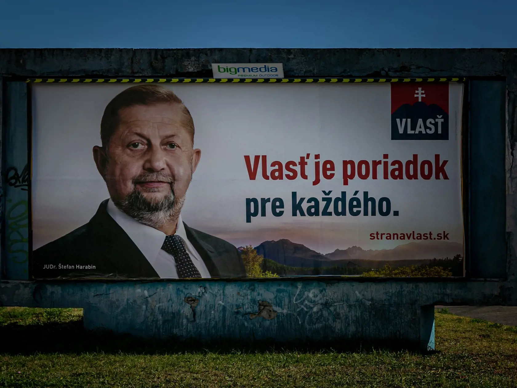 Na snímke predvolebný bilboard politickej strany  počas predvolebnej kampane do NRSR 2020. 