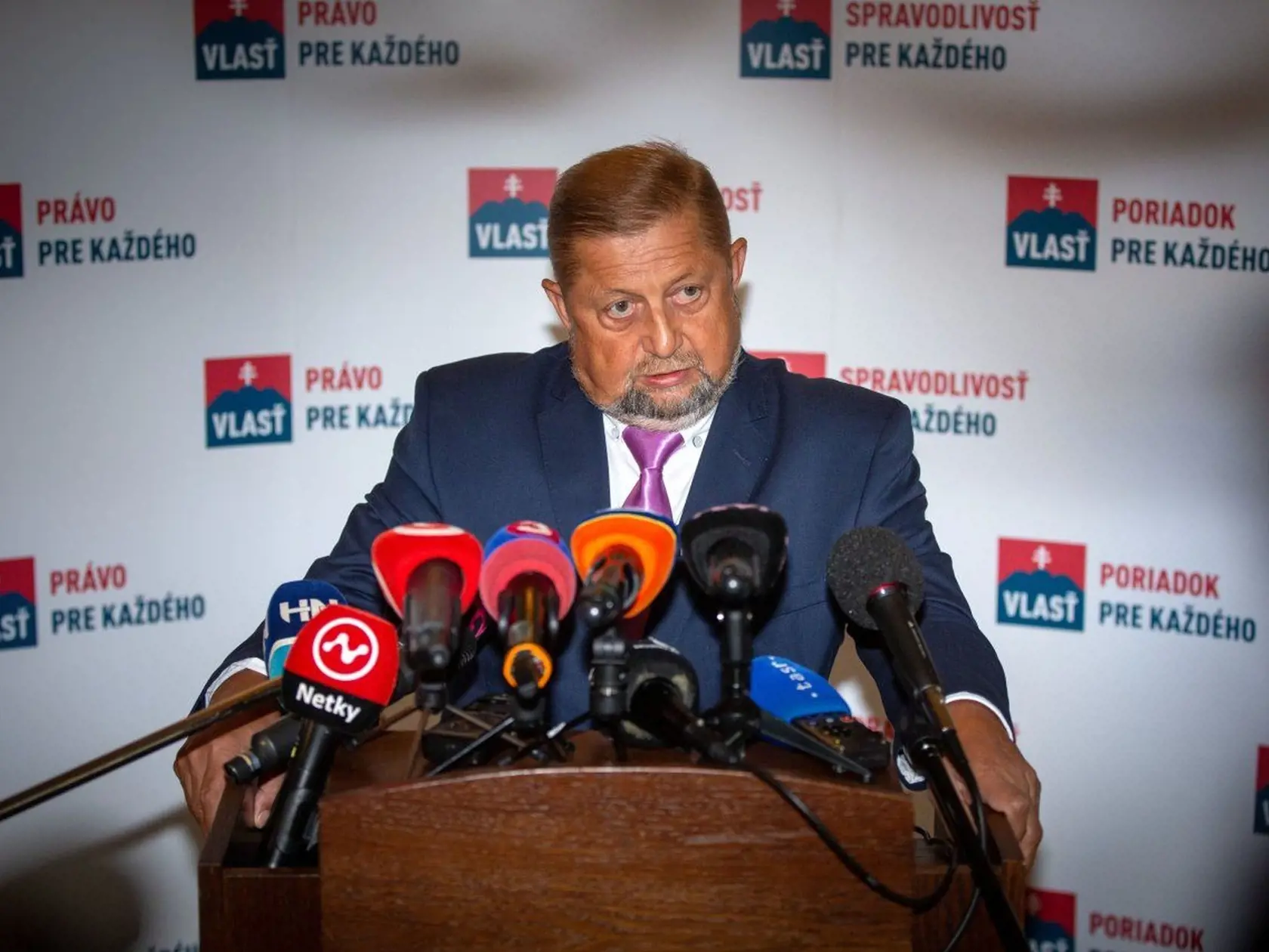 LÍDER KANDIDÁTKY: Napriek tomu, že Štefan Harabin vstupuje do politickej arény, sudcovského talára sa vzdať zatiaľ nemieni. Nemá vraj na to dôvod.