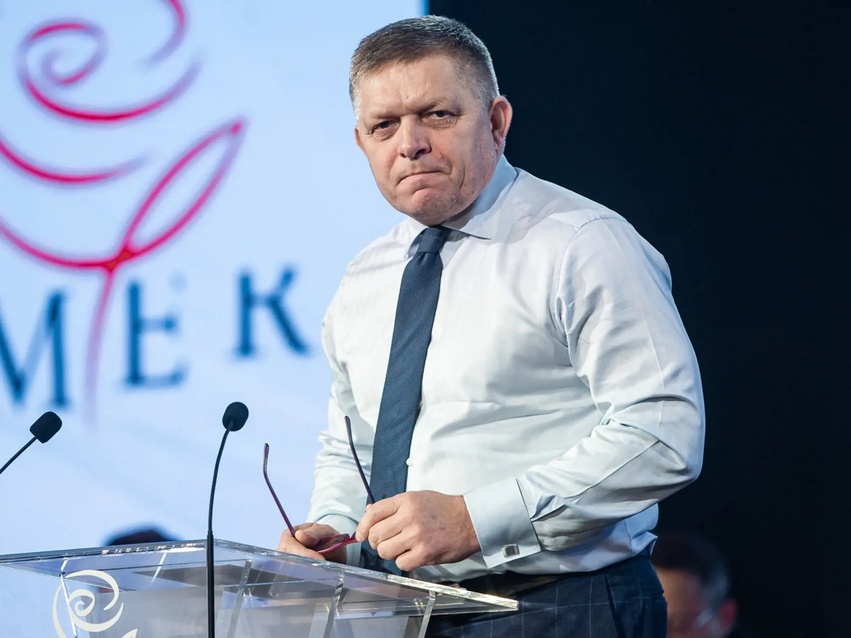 Snem politickej strany SMER-SD v Bratislave. Na snímke Robert Fico.