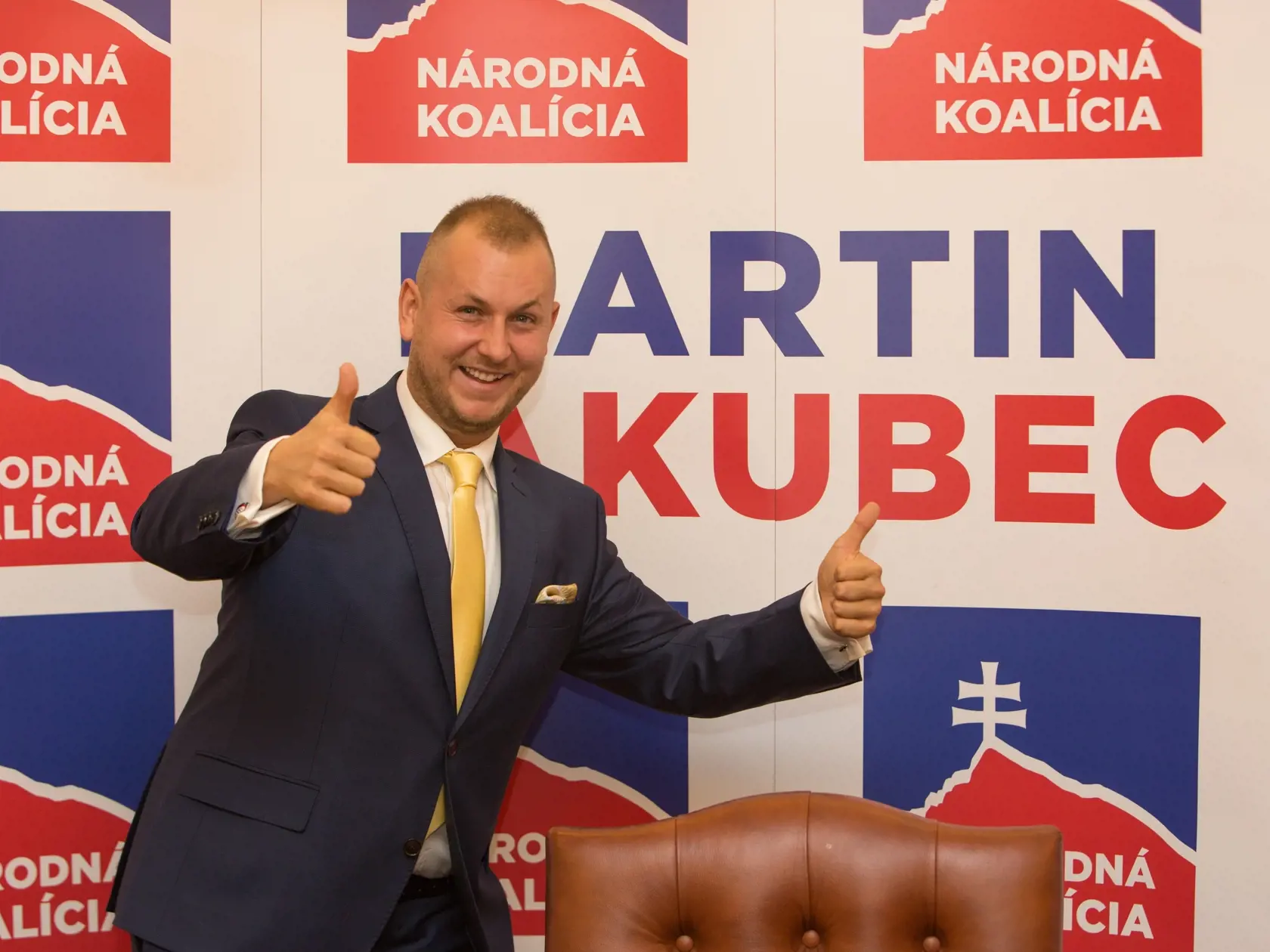 Tlacova konferencia Martina Jakubca v BVeratislavskom Hoteli Devin na ktorej oznamil vstup do politiky.