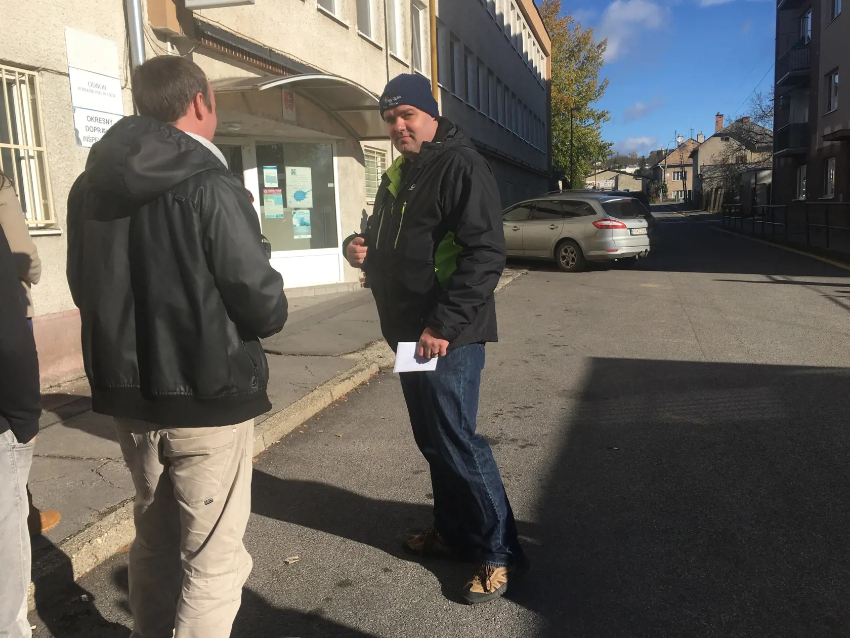 V pondelok podalo 14 ľudí na polícii v Rimavskej Sobote hromadné trestné oznámenie pre podvod za prácu v Taliansku.