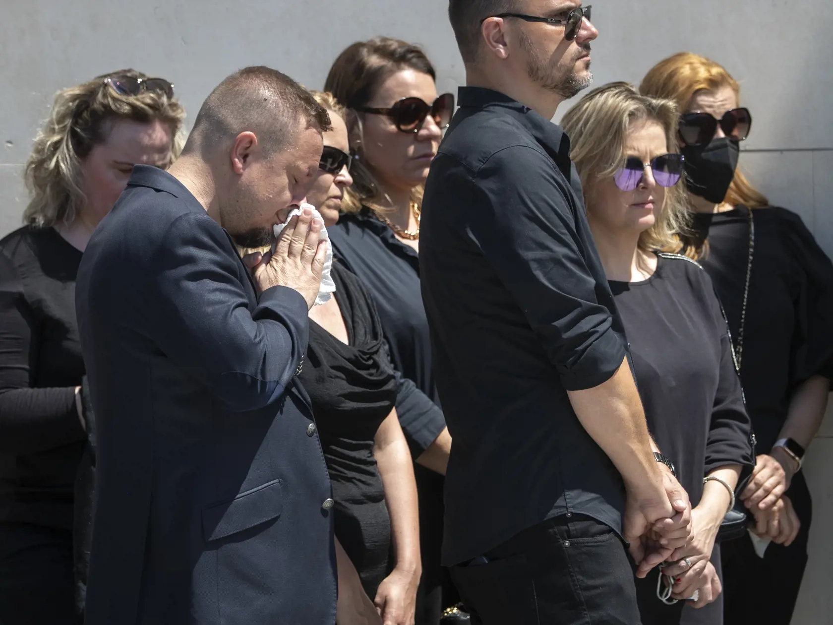 Posledná rozlúčka s moderátorom a rozhlasovým spíkrom Julom Viršíkom v bratislavskom krematóriu.