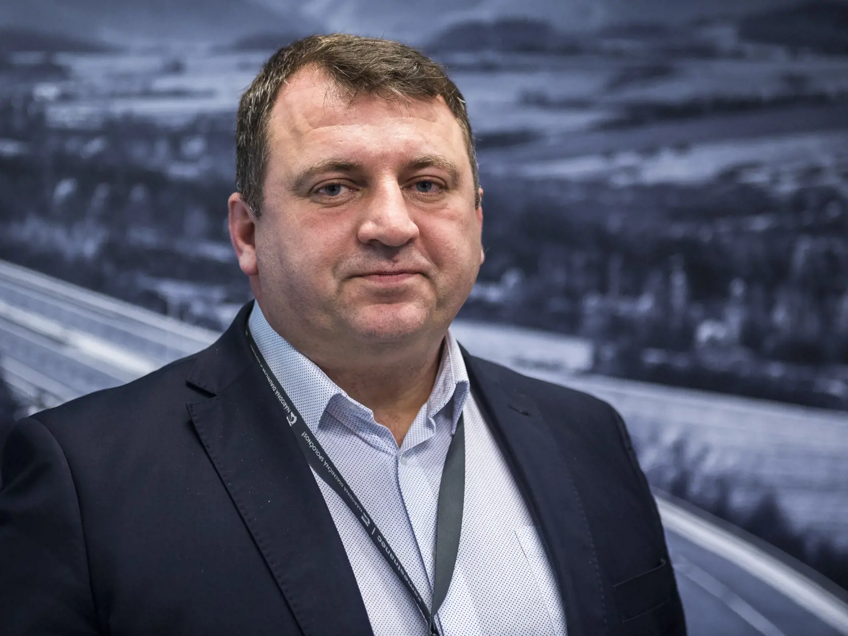 Na snímke podpredseda predstavenstva, riaditeľ úseku spoplatnenia a IT Národnej diaľničnej spoločnosti (NDS) Jaroslav Ivanco, ktorý oznámil skvelú novinku o mýte.
