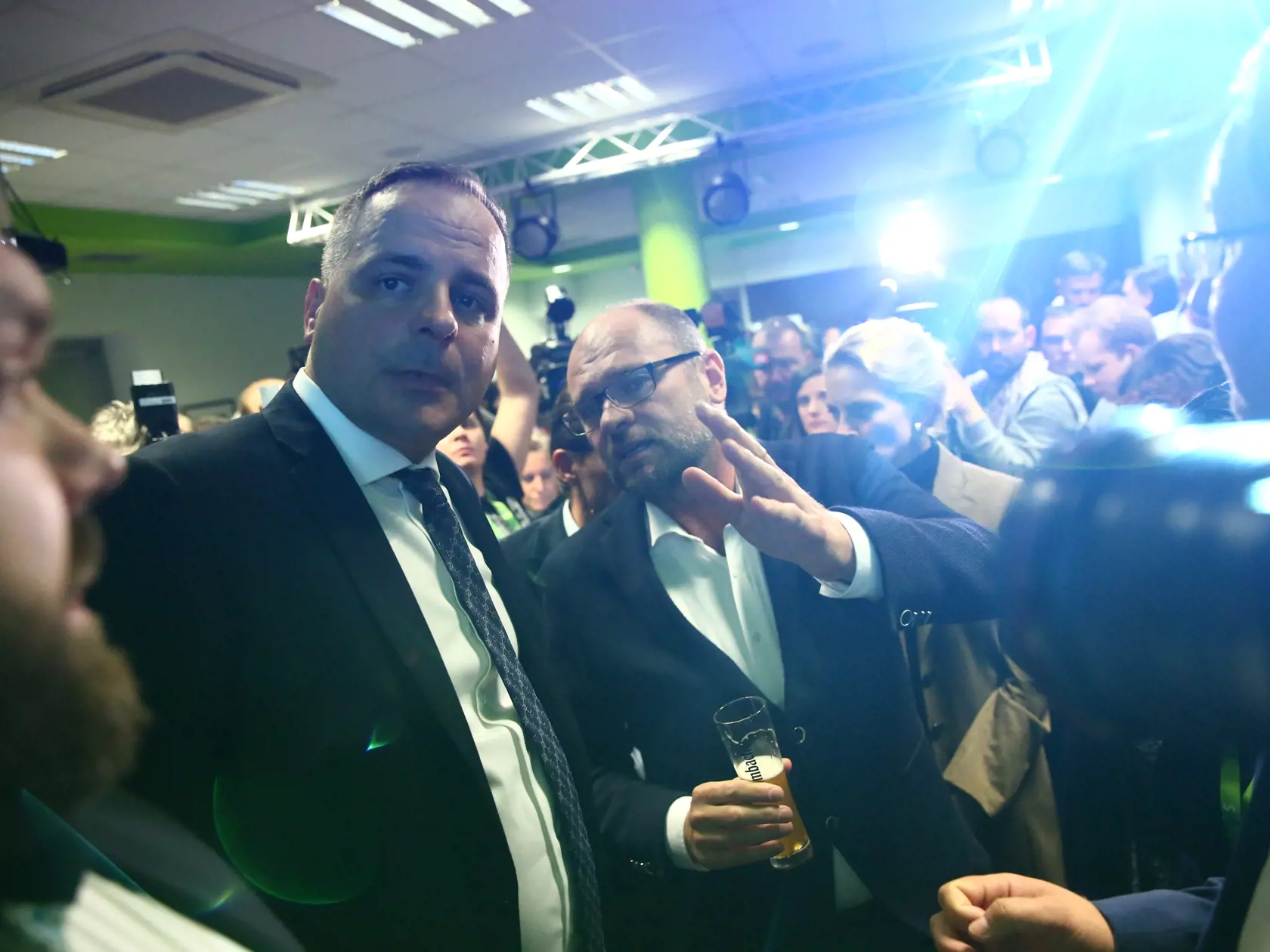 Sulík sa tentokrát radšej zaobišiel s pivom.