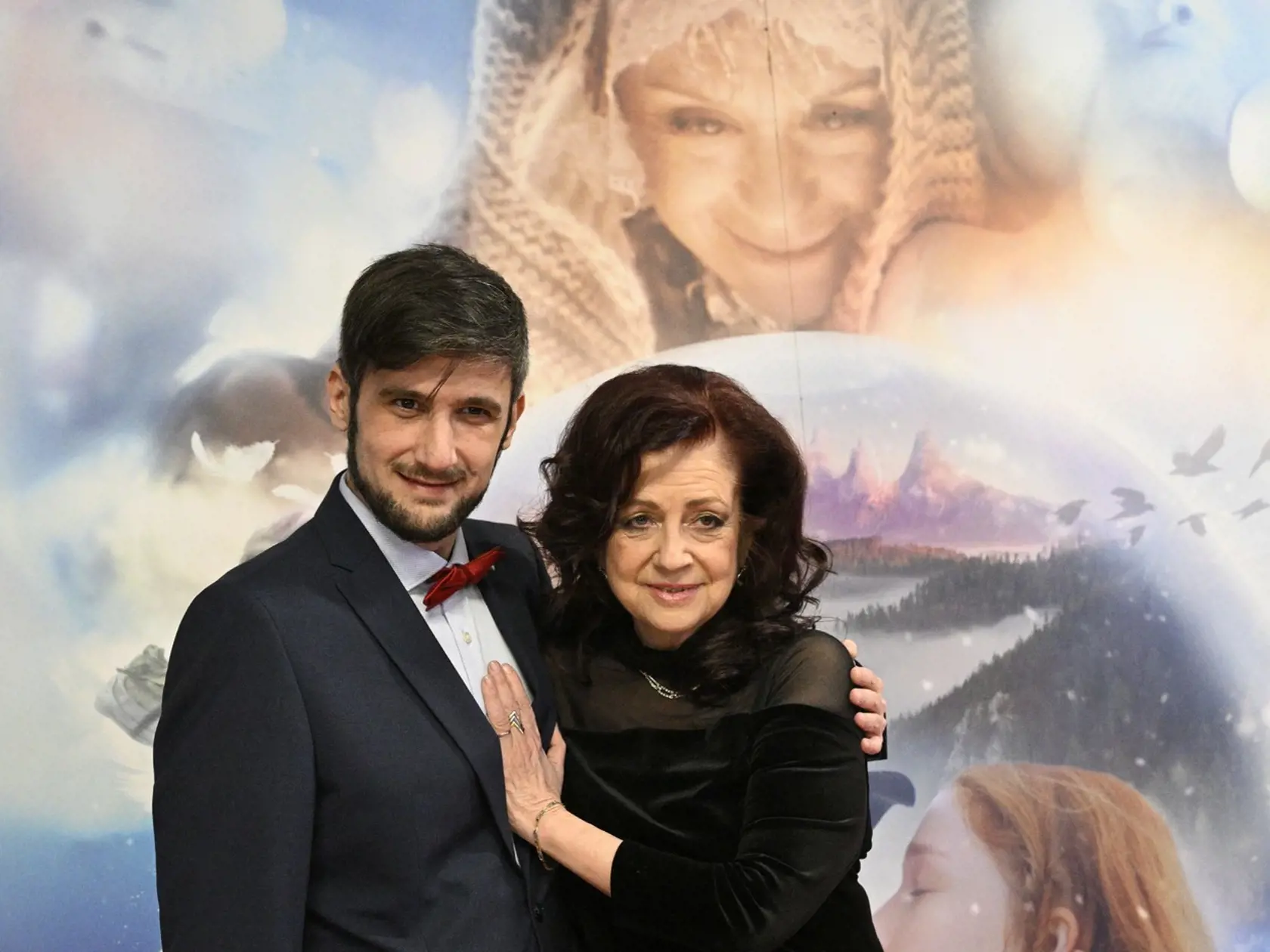 Jorik Jakubisko s mamou Deanou na českej premiére filmu Perinbaba a dva svety