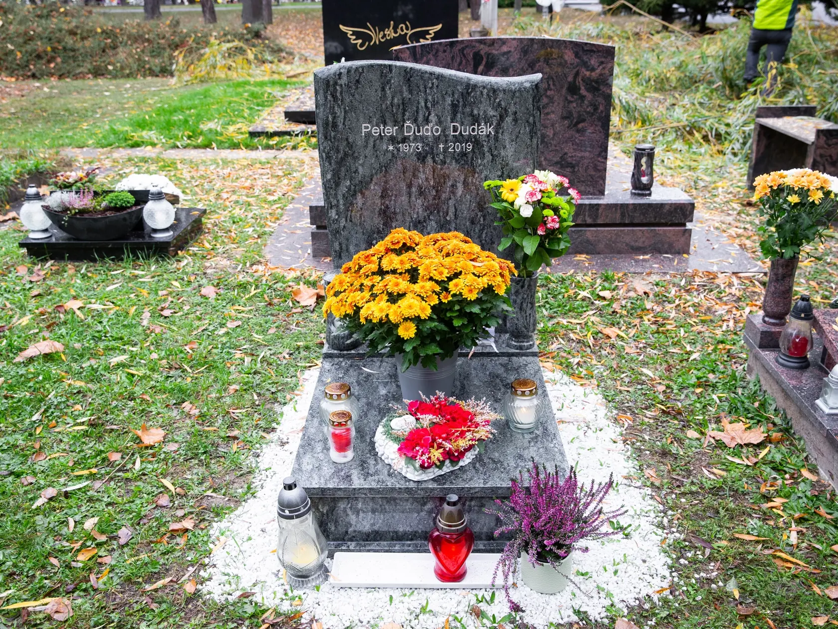 Peter „Ďuďo“ Dudák - † 14. august 2019, člen hudobnej skupiny Hex