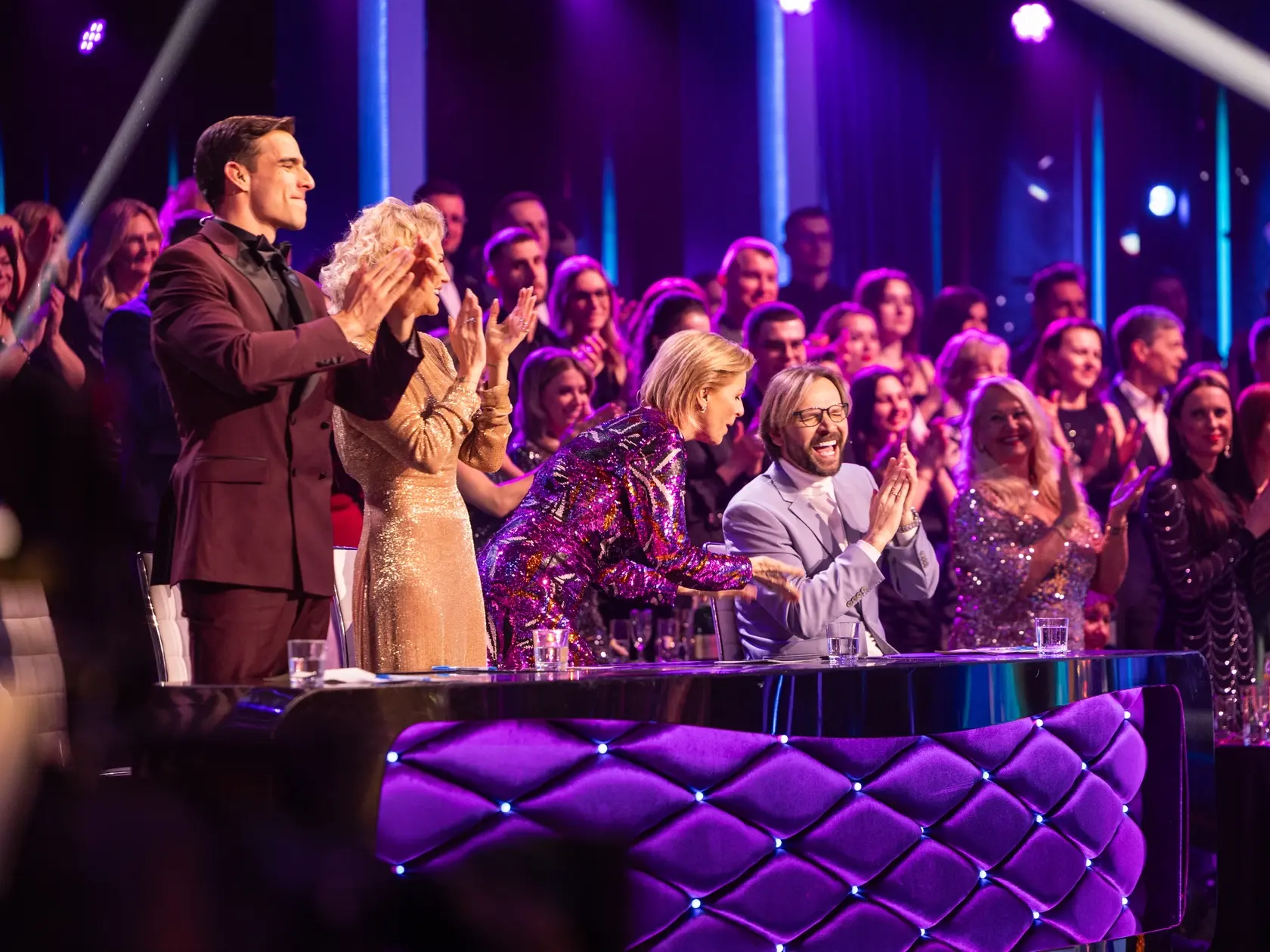 Na snímke porota Ján Ďurovčík, Tatiana Drexler, Adam Bardy, Dara Rolins počas šiesteho kola Let's dance 2025. 