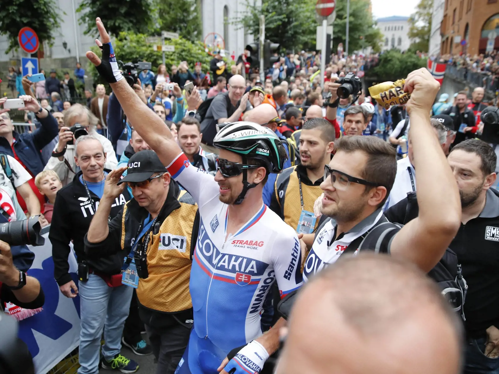 Sagan v tesnom finiši porazil Alexandra Kristoffa.