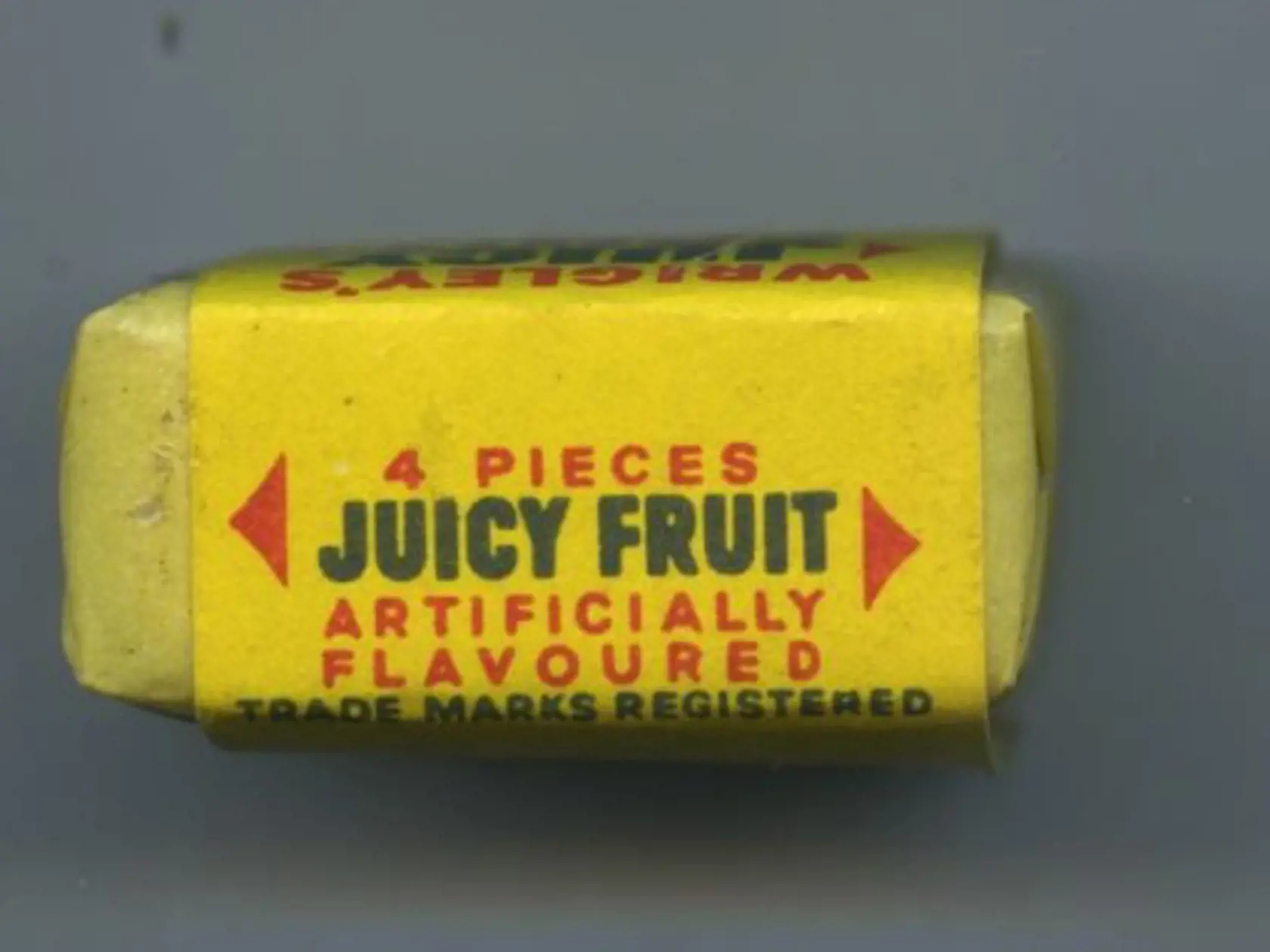 Žuvačky Juicy Fruit.