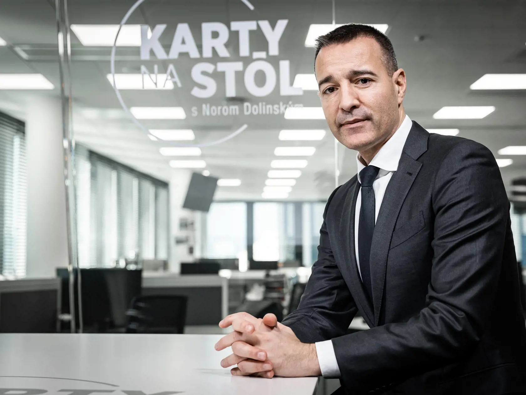 Diskusná relácia "Karty na stôl", ktorej hosťom bol Tomáš Drucker.