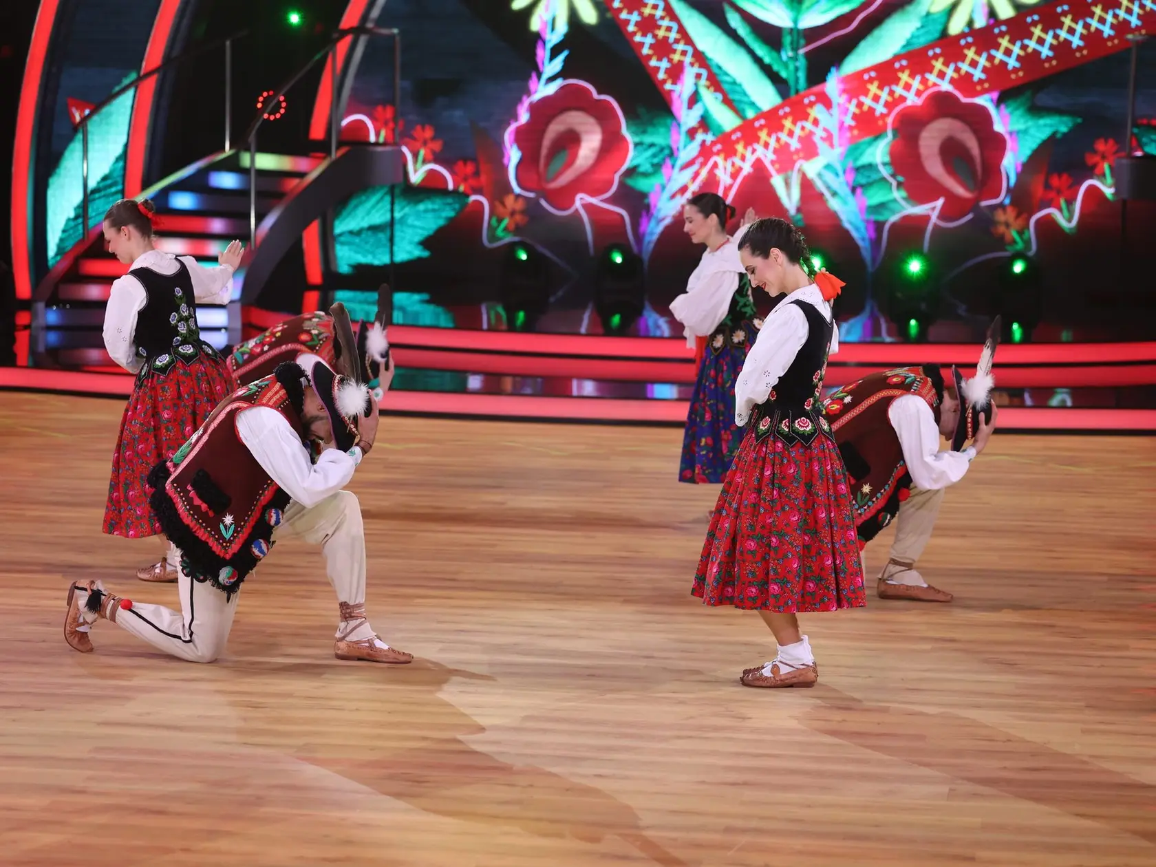 8. kolo Let's Dance. Na snímke Ráchel Šoltésová a Titus Ablorh.