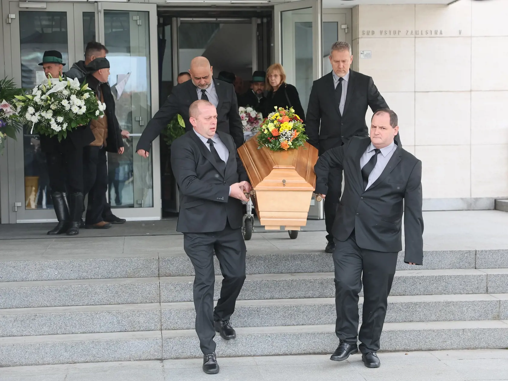 Herci odprevadili Marínu na jej poslednej ceste.