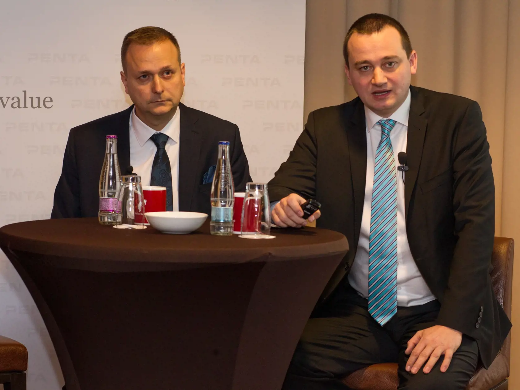 Tlacova Konferencia financnej skupiny Penta a zdravotnich poistovni.
