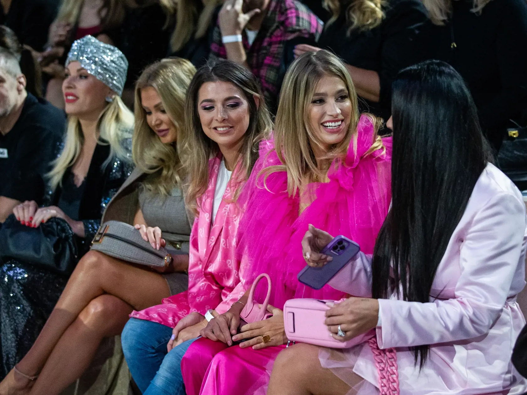 Druhý deň zo série módnych prehliadok pod názvom "Fashion LIVE!" v Bratislave. Na snímke Zuzana Plačková, Jasmina Alagič Vrbovská, Alena Pallová, Gabriela Ruman.