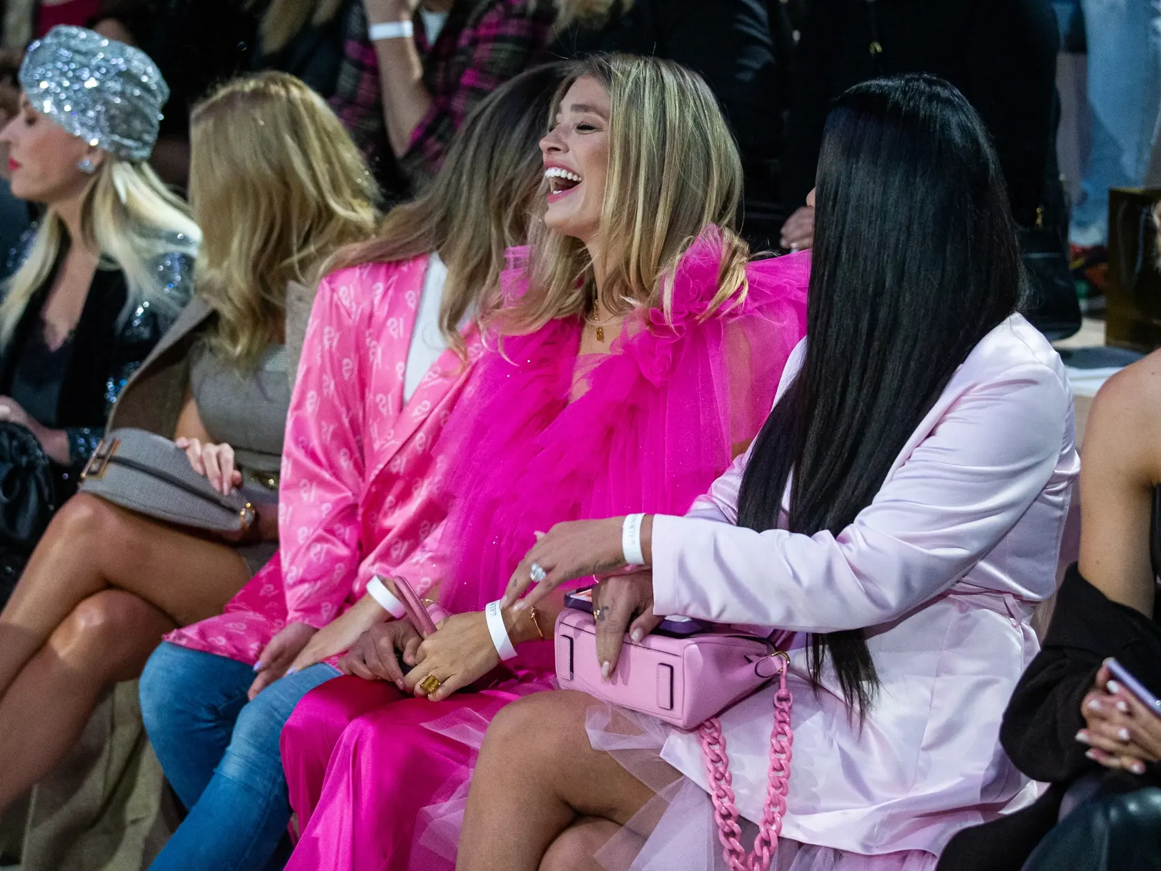 Druhý deň zo série módnych prehliadok pod názvom "Fashion LIVE!" v Bratislave. Na snímke Zuzana Plačková, Jasmina Alagič Vrbovská, Alena Pallová, Gabriela Ruman.