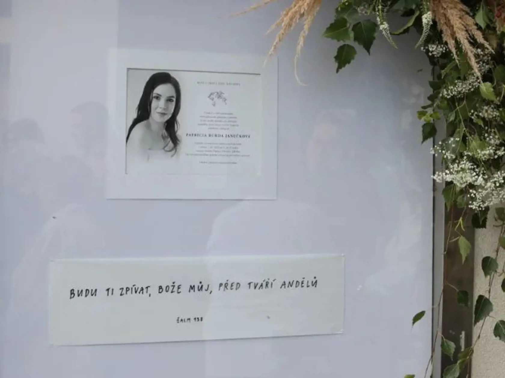 Posledná rozlúčka s Patriciou Janečkovou (†25), ktorá podľahla rakovine prsníka.