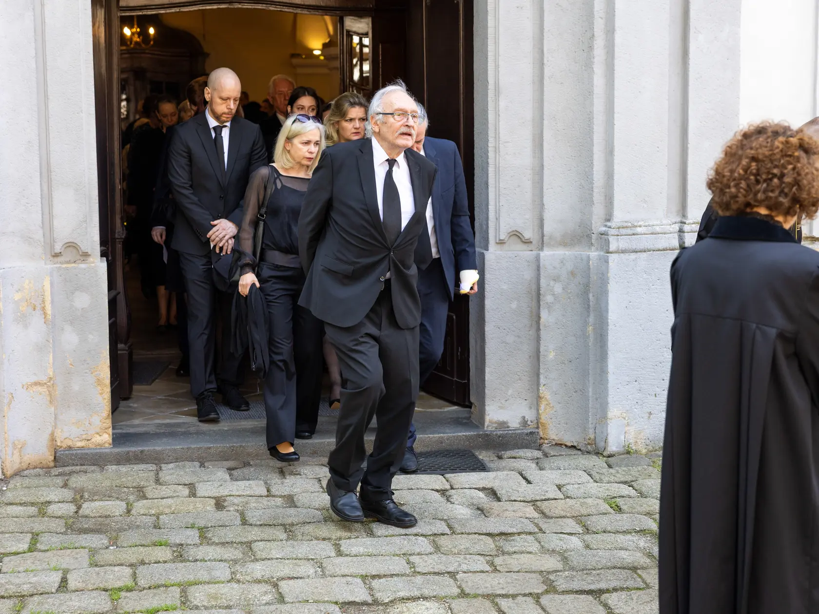 Rozlúčka s Danielou Kovárovou, manželkou herca Františka Kovára. 